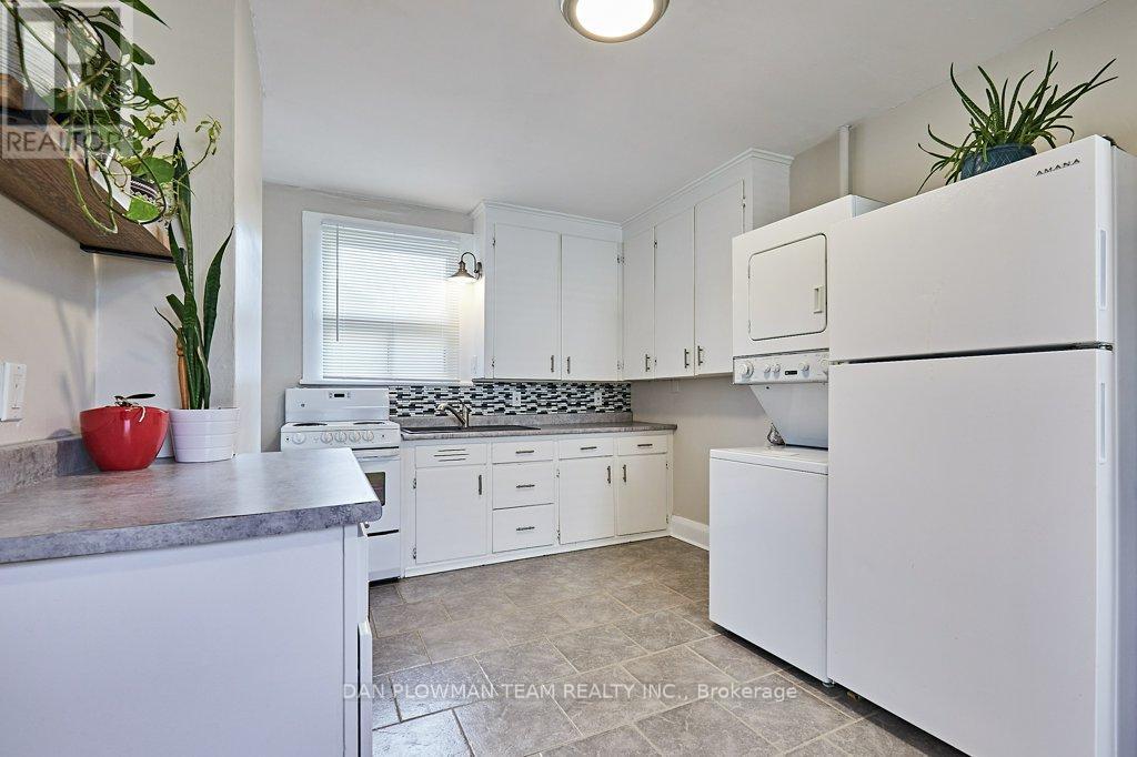 20 Queen Street, Kawartha Lakes (Lindsay), Ontario  K9V 1E9 - Photo 6 - X12207848