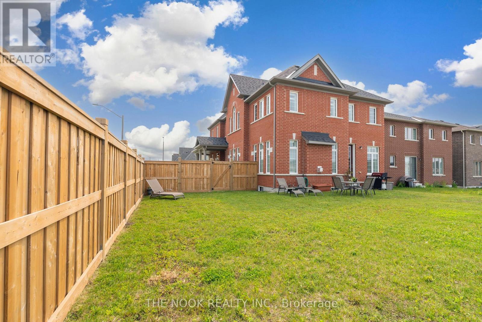 110 Wamsley Crescent, Clarington (Newcastle), Ontario  L1B 0W1 - Photo 48 - E12208636