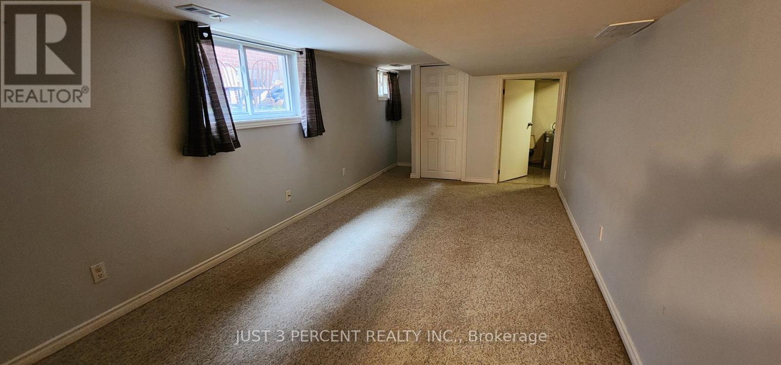 130 Romaine Street, Peterborough Central (South), Ontario  K9J 2C2 - Photo 38 - X12208779
