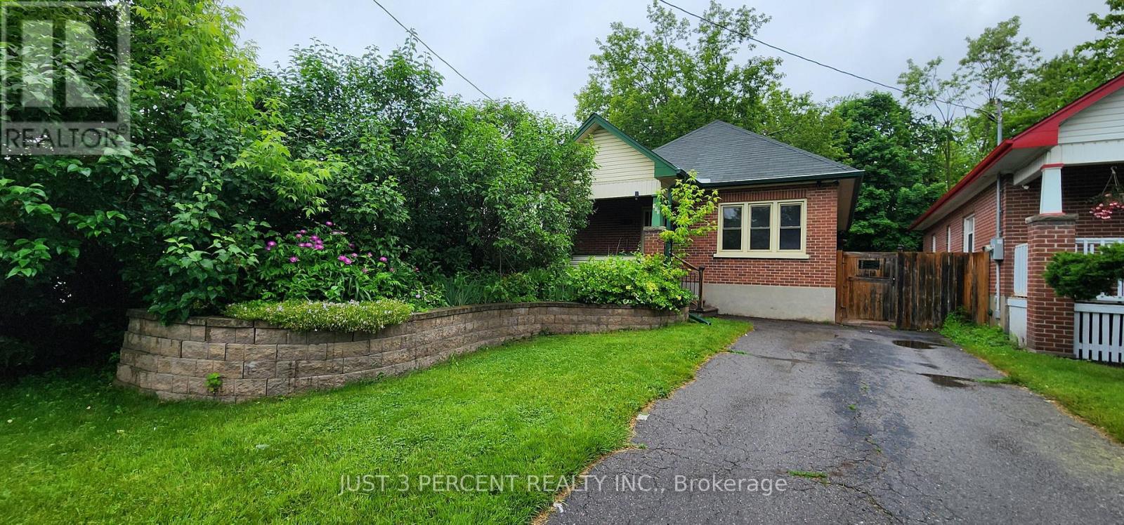 130 Romaine Street, Peterborough Central (South), Ontario  K9J 2C2 - Photo 42 - X12208779
