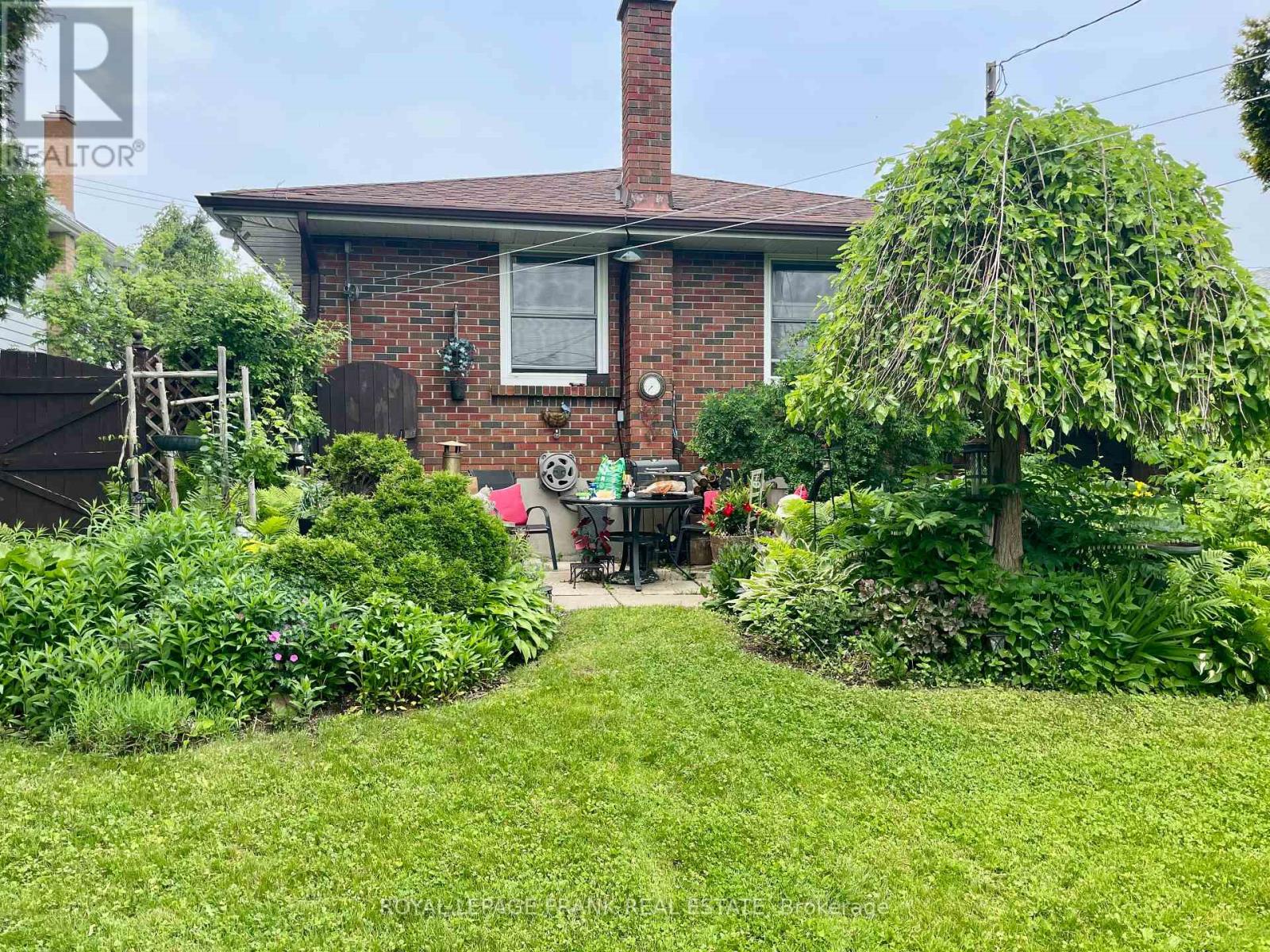 385 Bellevue Street, Peterborough North (South), Ontario  K9H 5G3 - Photo 30 - X12208839