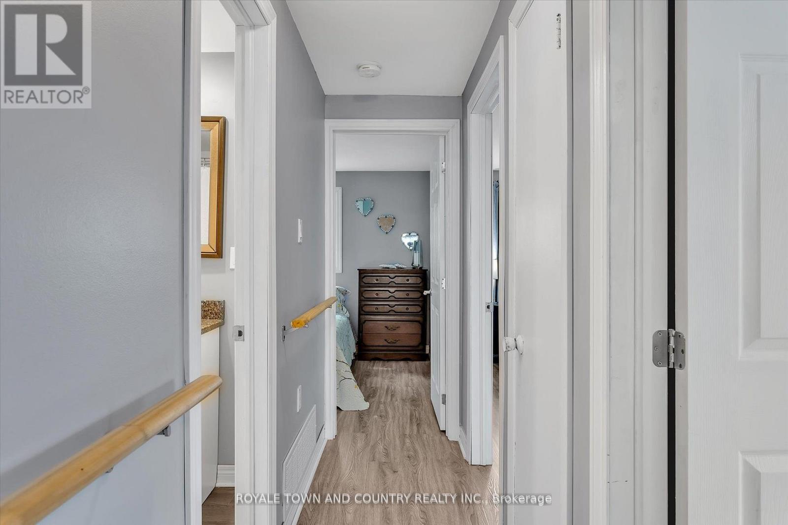 82 Orchard Park Road, Kawartha Lakes (Lindsay), Ontario  K9V 4V9 - Photo 13 - X12208843