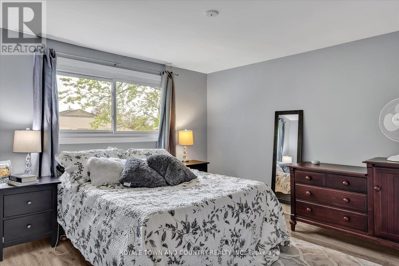 82 Orchard Park Road, Kawartha Lakes (Lindsay), Ontario  K9V 4V9 - Photo 14 - X12208843