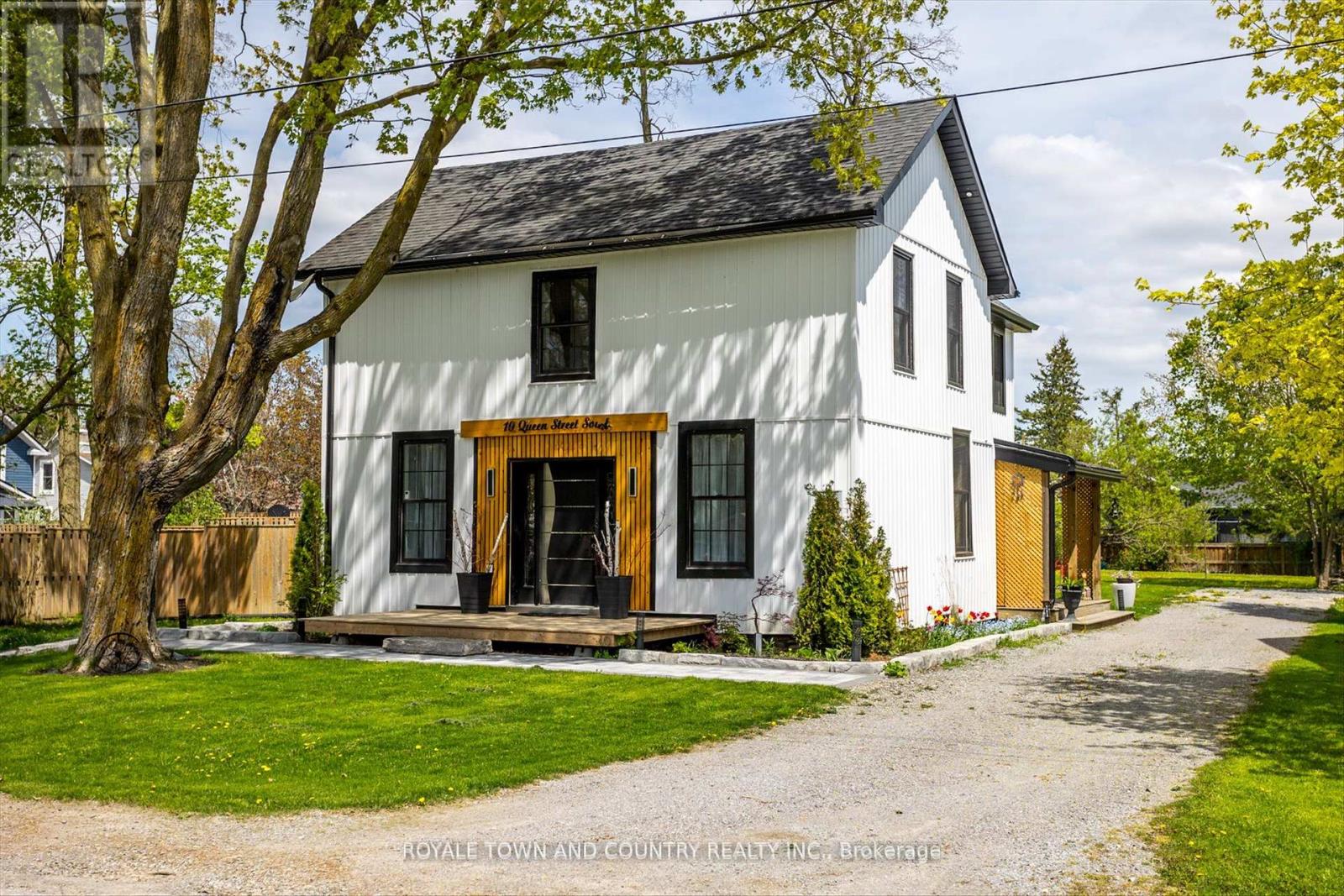 10 Queen Street S, Kawartha Lakes (Omemee), Ontario  K0L 2W0 - Photo 2 - X12208847