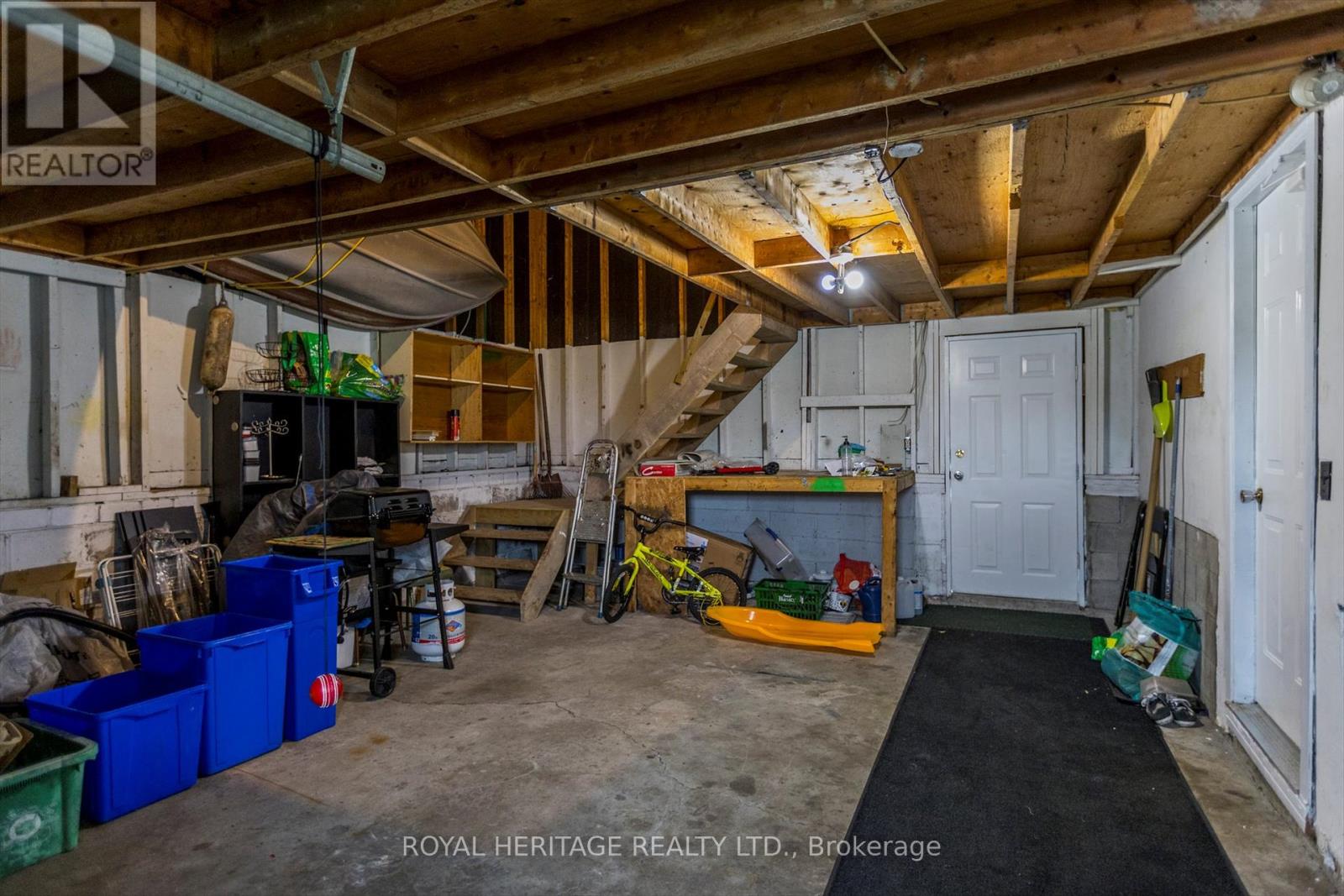 64 George Street W, Kawartha Lakes (Lindsay), Ontario  K9V 5H9 - Photo 33 - X12209745