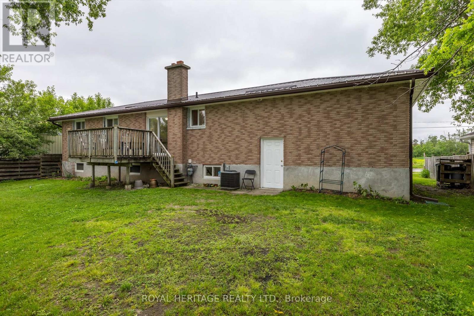 64 George Street W, Kawartha Lakes (Lindsay), Ontario  K9V 5H9 - Photo 37 - X12209745
