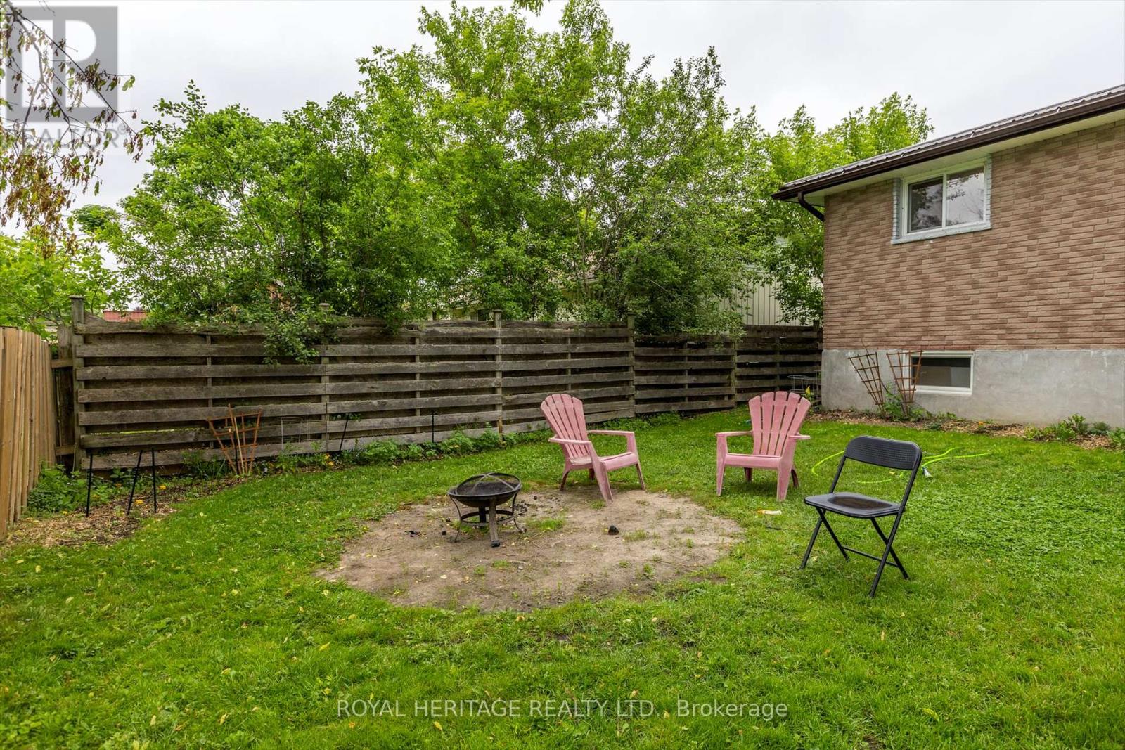 64 George Street W, Kawartha Lakes (Lindsay), Ontario  K9V 5H9 - Photo 43 - X12209745