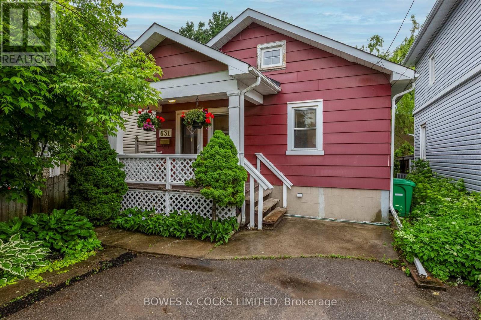 631 Downie Street, Peterborough (Downtown), Ontario  K9H 4K2 - Photo 1 - X12209839