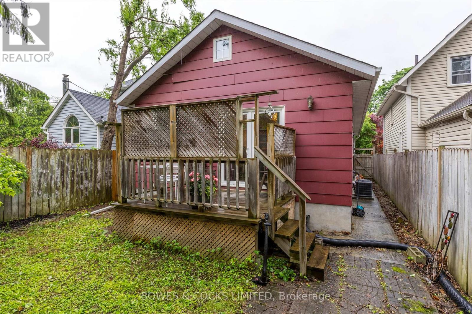 631 Downie Street, Peterborough (Downtown), Ontario  K9H 4K2 - Photo 35 - X12209839