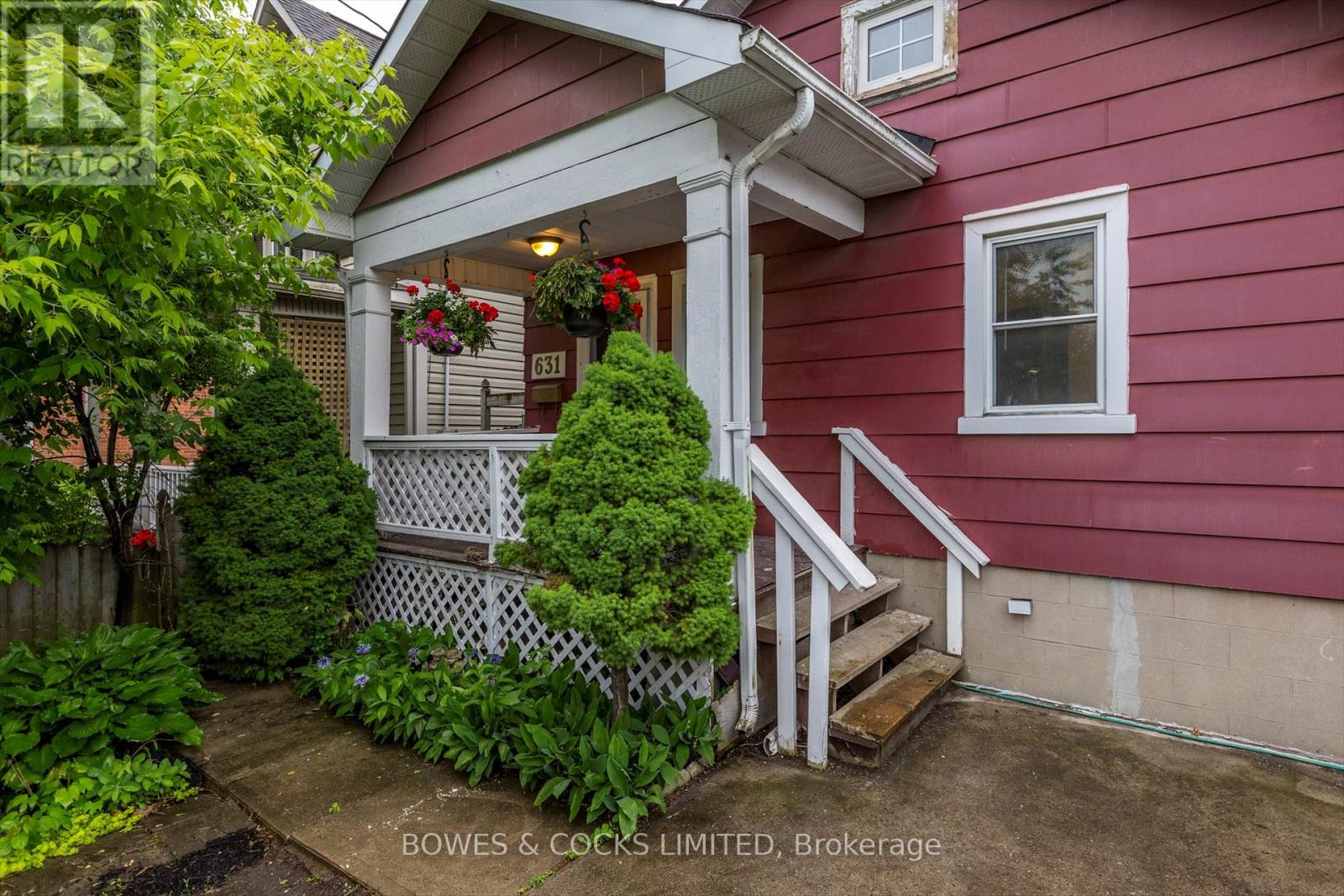 631 Downie Street, Peterborough (Downtown), Ontario  K9H 4K2 - Photo 4 - X12209839