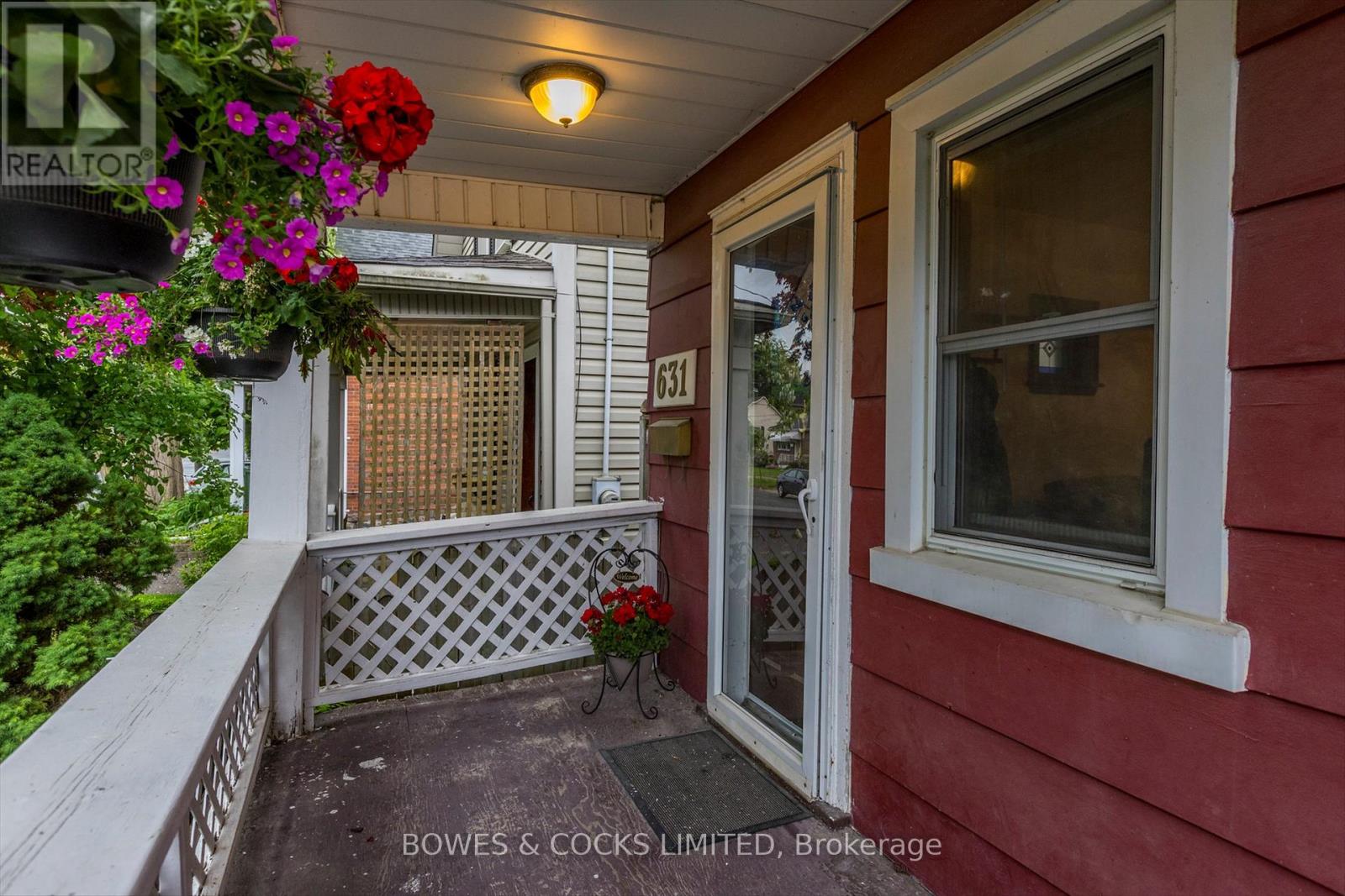 631 Downie Street, Peterborough (Downtown), Ontario  K9H 4K2 - Photo 5 - X12209839