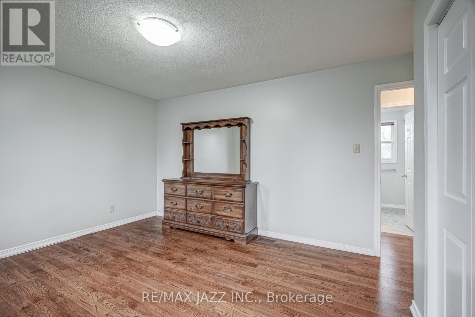 2577 Idyllwood Crescent, Peterborough East (South), Ontario  K9L 1Z1 - Photo 20 - X12210044