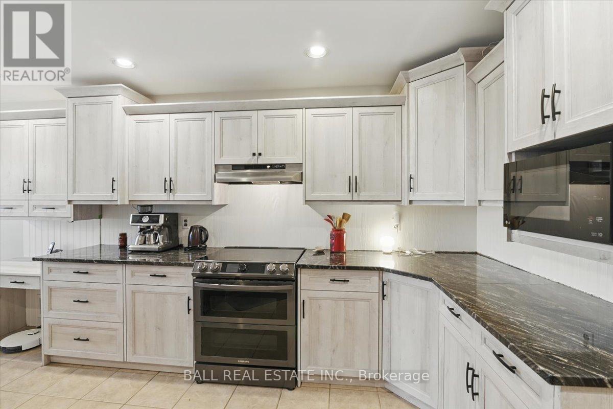 1907 Pratts Marina Road, Selwyn, Ontario  K0L 2H0 - Photo 12 - X12210111