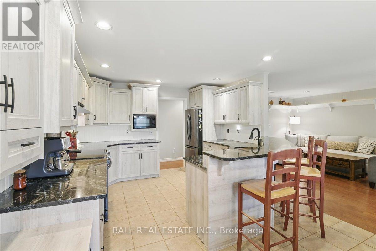 1907 Pratts Marina Road, Selwyn, Ontario  K0L 2H0 - Photo 13 - X12210111