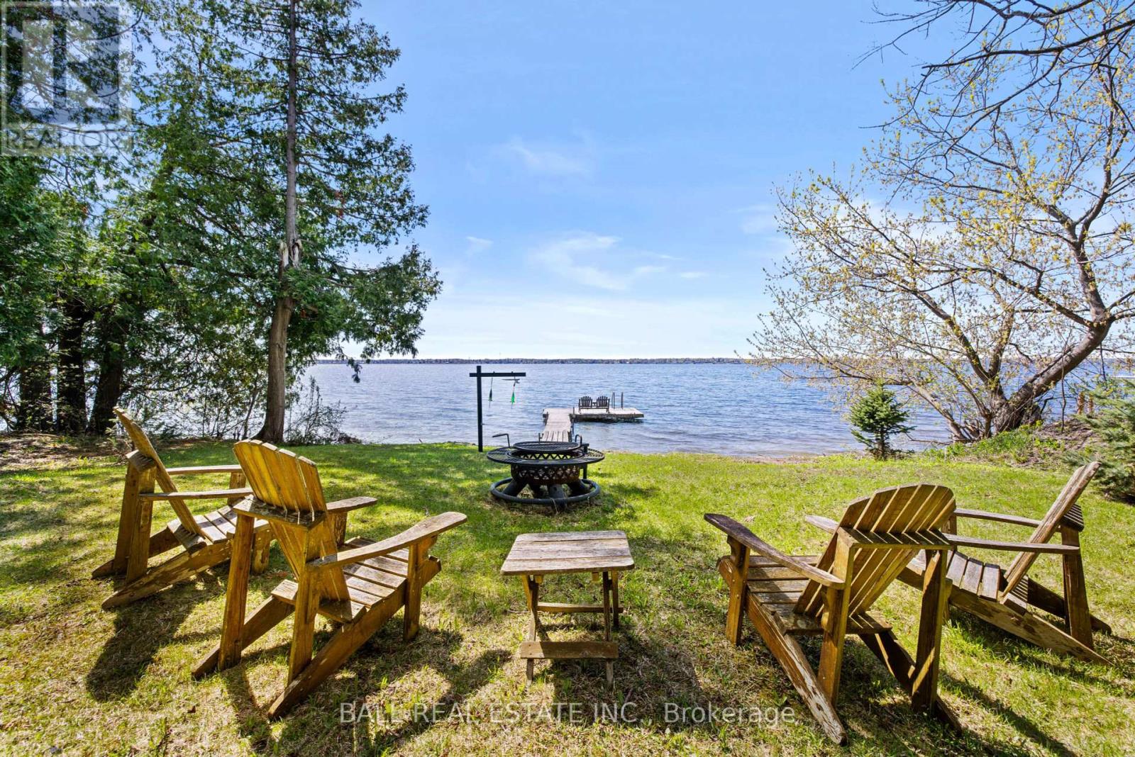 53 Rustic Bay Street, Kawartha Lakes (Lindsay), Ontario  K9V 4R6 - Photo 2 - X12210195