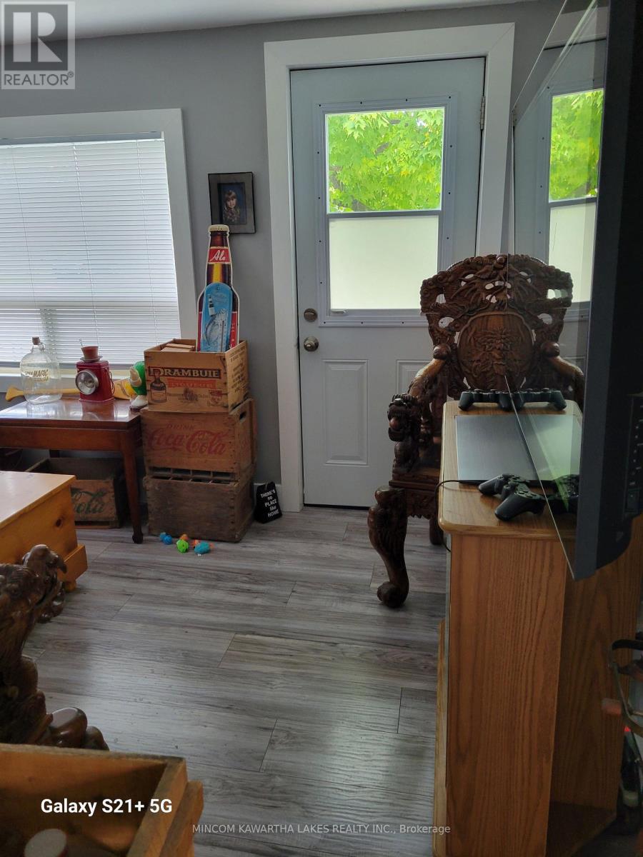889 Western Avenue, Peterborough Central (South), Ontario  K9J 5W1 - Photo 16 - X12210734