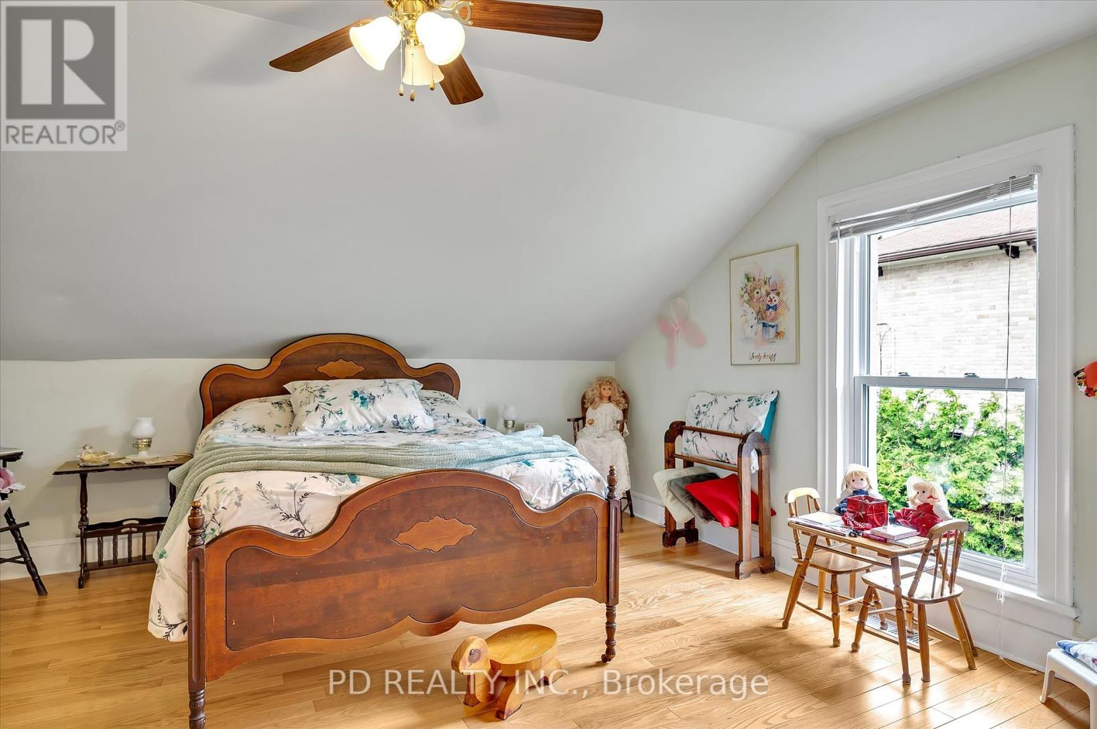 8 Regent Street, Kawartha Lakes (Lindsay), Ontario  K9V 3T7 - Photo 27 - X12210745