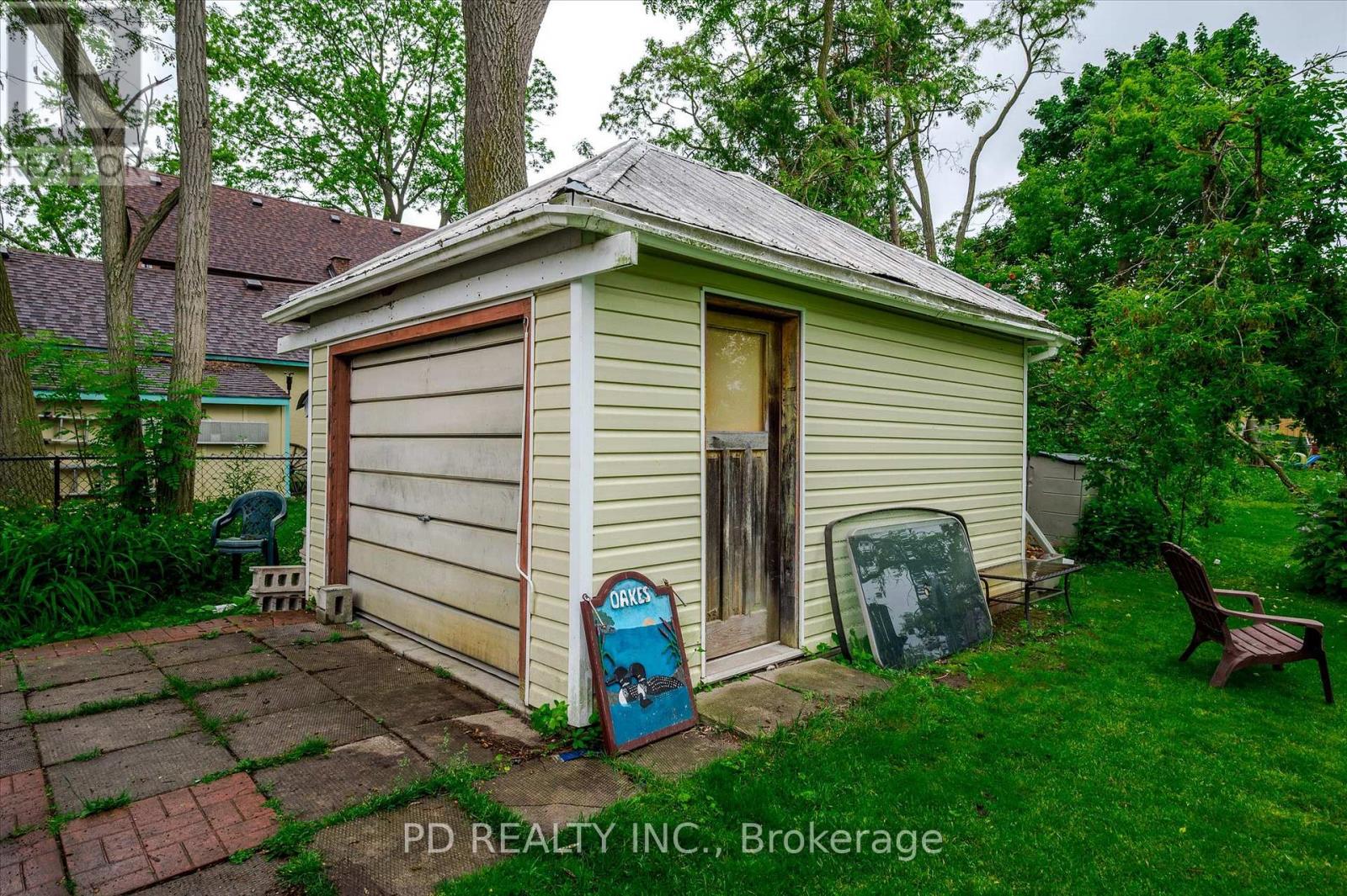 8 Regent Street, Kawartha Lakes (Lindsay), Ontario  K9V 3T7 - Photo 42 - X12210745