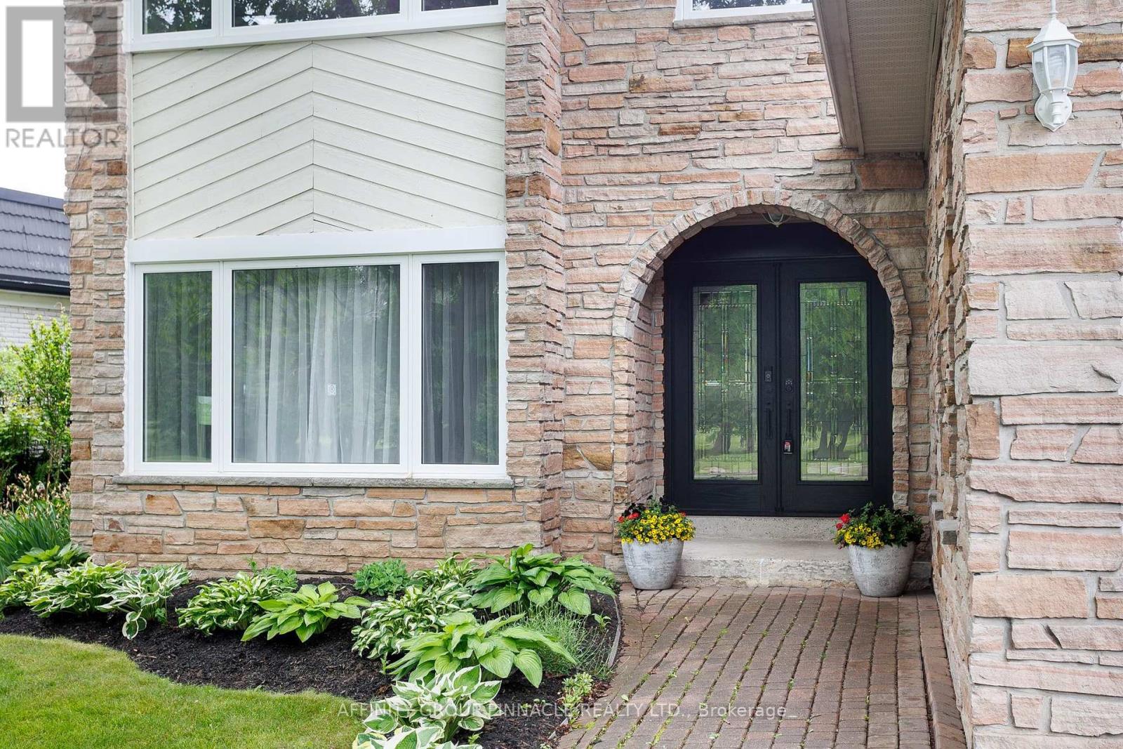 60 Sanderling Crescent, Kawartha Lakes (Lindsay), Ontario  K9V 4N2 - Photo 5 - X12210747