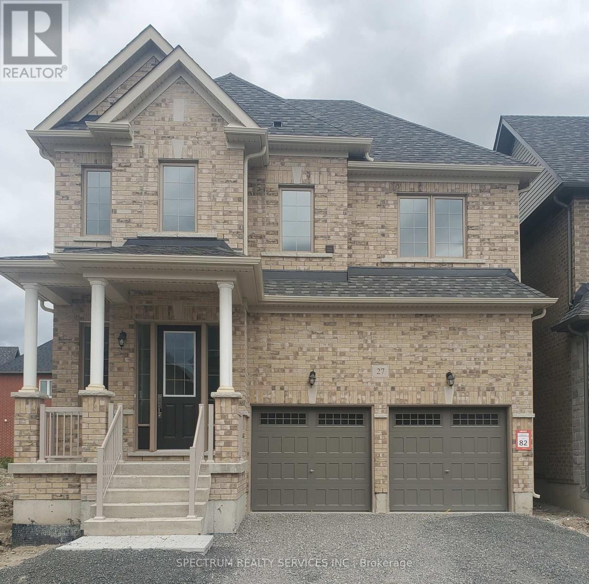 27 Rogerson Street E, Clarington (Newcastle), Ontario  L1B 0W4 - Photo 1 - E12210732