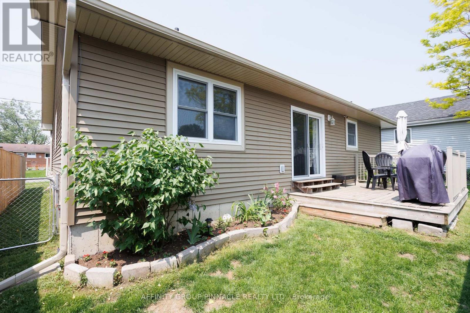 139 1/2 King Street, Kawartha Lakes (Lindsay), Ontario  K9V 1E4 - Photo 40 - X12210921