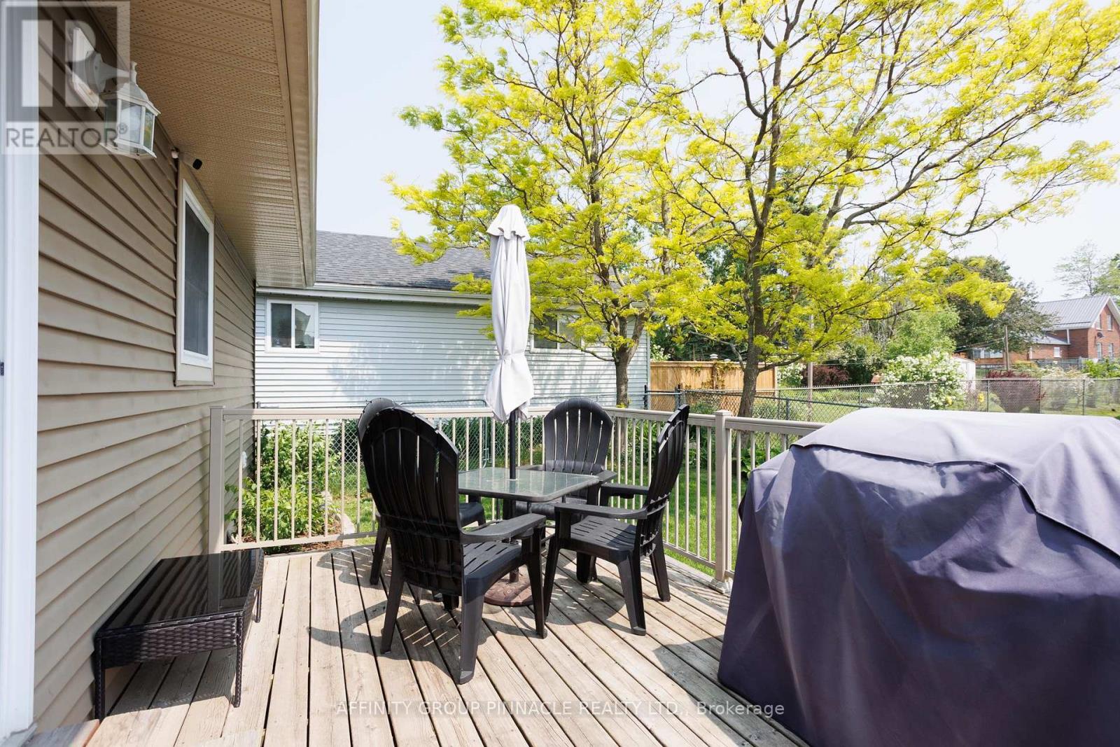 139 1/2 King Street, Kawartha Lakes (Lindsay), Ontario  K9V 1E4 - Photo 42 - X12210921
