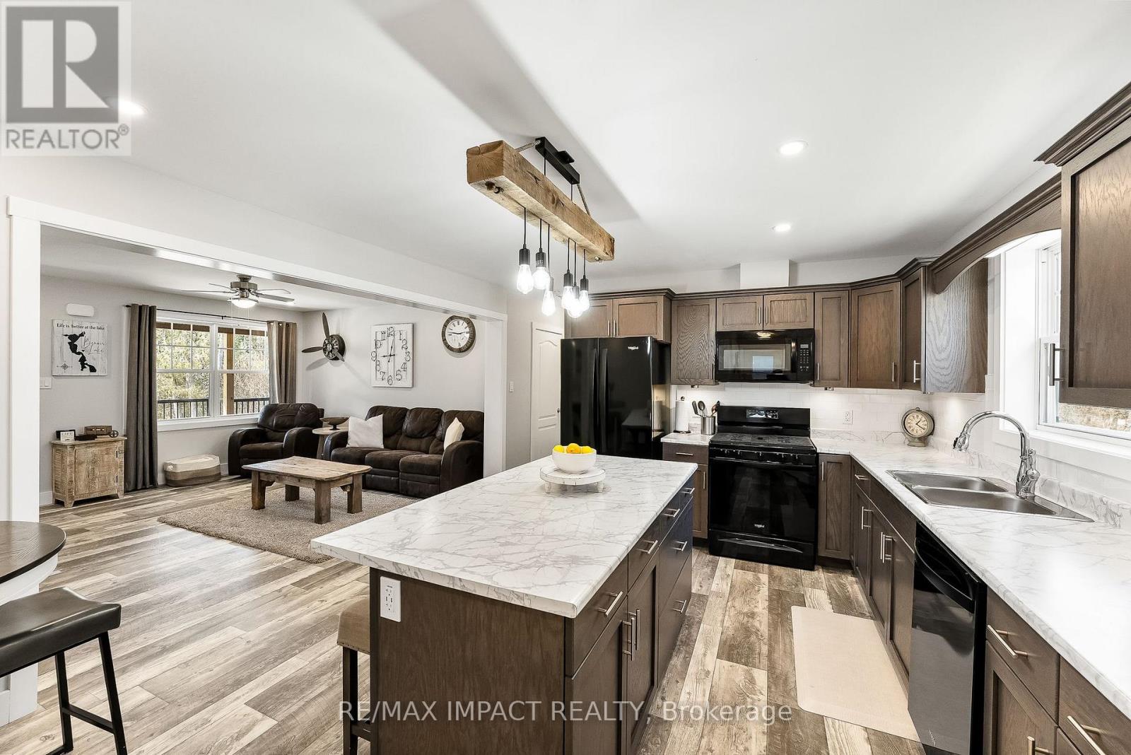1006 Jasmine Road, Dysart Et Al (Harcourt), Ontario  K0L 1M1 - Photo 23 - X12211166