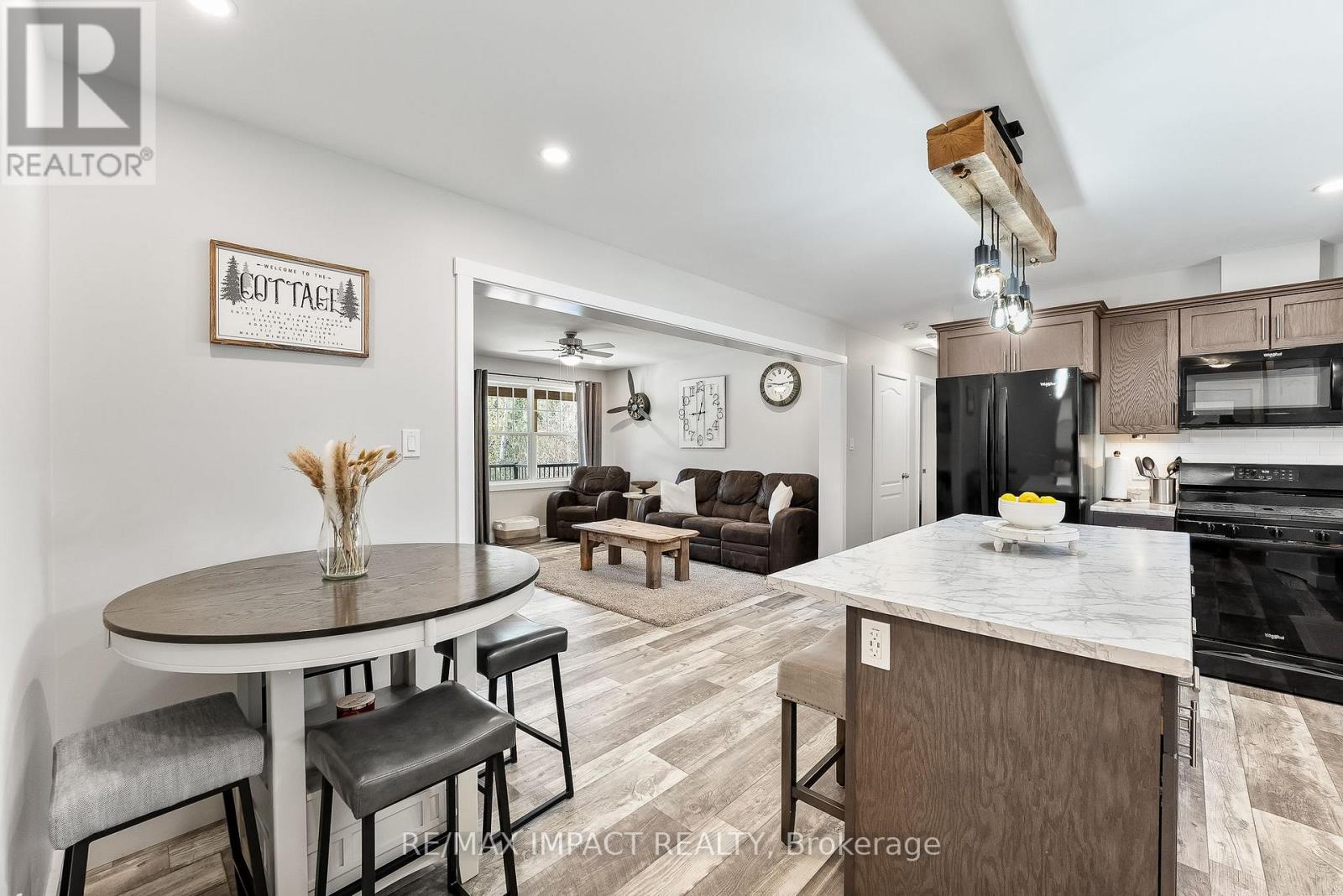1006 Jasmine Road, Dysart Et Al (Harcourt), Ontario  K0L 1M1 - Photo 25 - X12211166