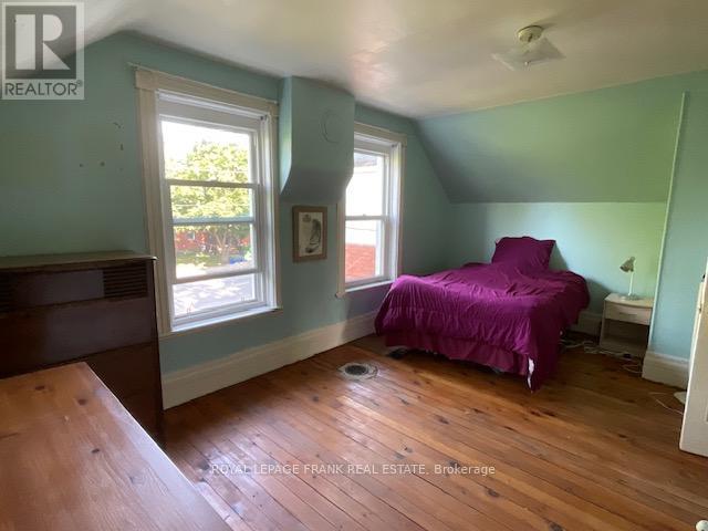 168 Rubidge Street, Peterborough Central (South), Ontario  K9J 3N7 - Photo 14 - X12211859