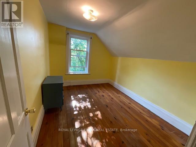 168 Rubidge Street, Peterborough Central (South), Ontario  K9J 3N7 - Photo 15 - X12211859
