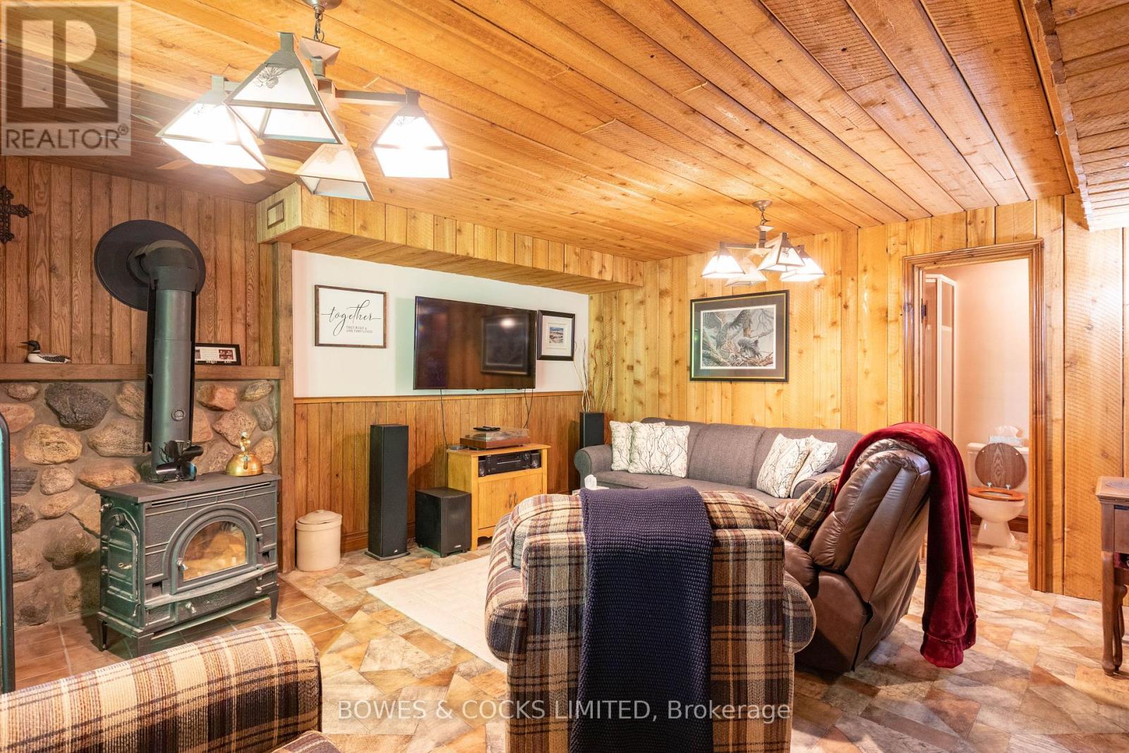 19 Ridge Road, Bancroft (Bancroft Ward), Ontario  K0L 1C0 - Photo 30 - X12212786