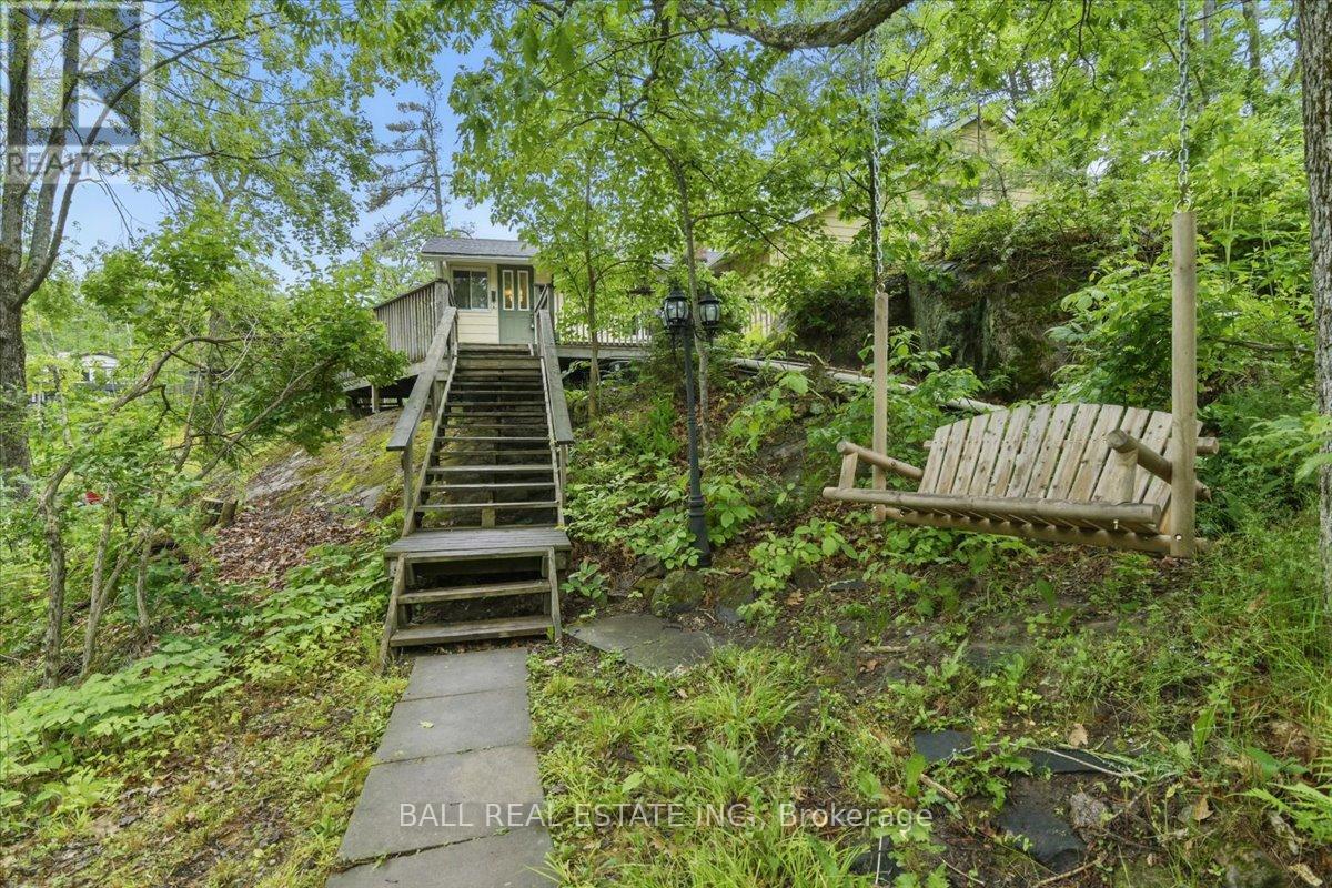 3559 Harbour Point Lane, Selwyn, Ontario  K0L 2H0 - Photo 2 - X12212810