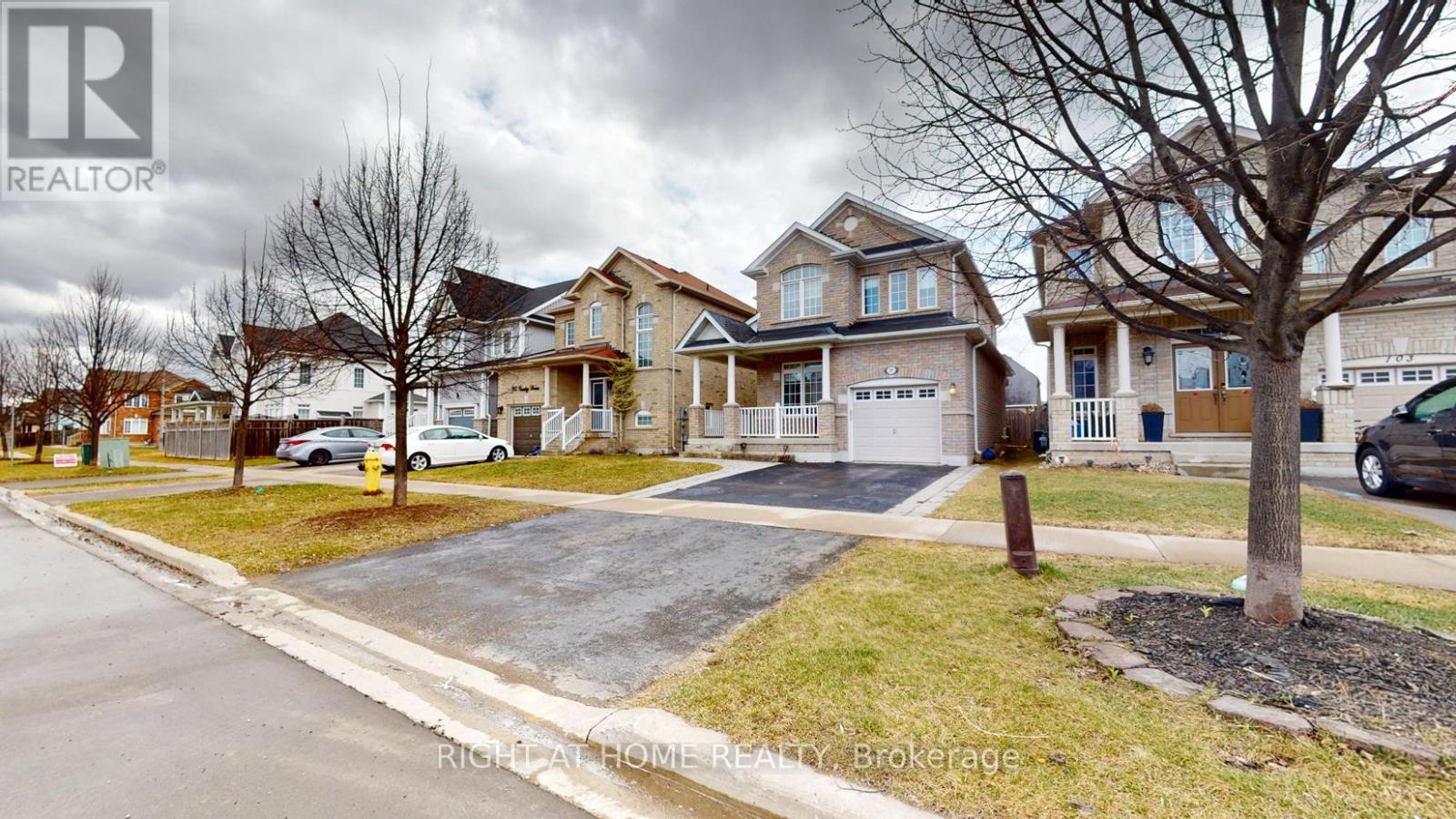 99 Grady Drive, Clarington (Newcastle), Ontario  L1B 0C6 - Photo 2 - E12212794
