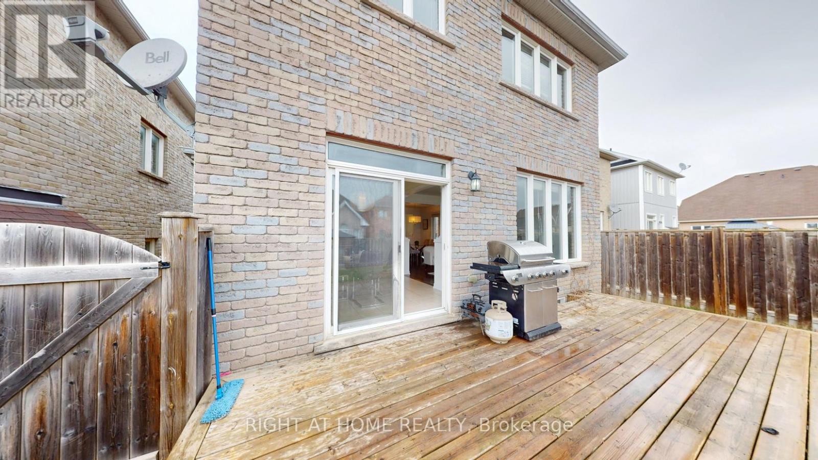 99 Grady Drive, Clarington (Newcastle), Ontario  L1B 0C6 - Photo 21 - E12212794