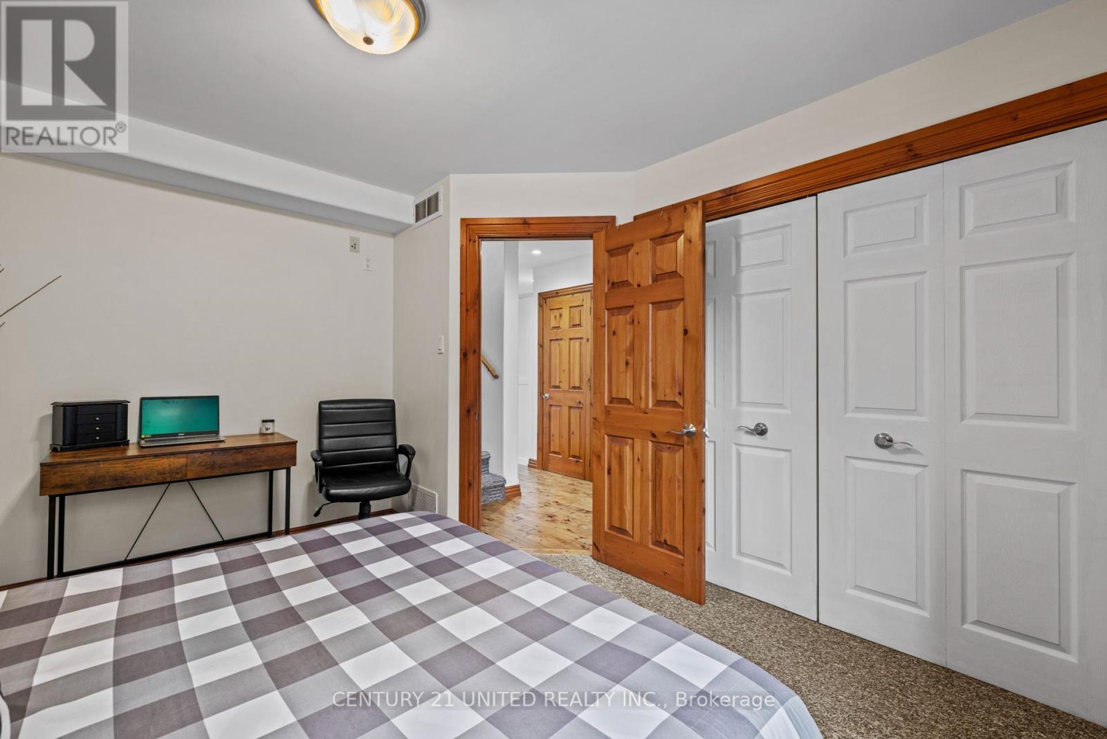 113 Sugarbush Boulevard, Trent Lakes, Ontario  K0L 1J0 - Photo 13 - X12213157