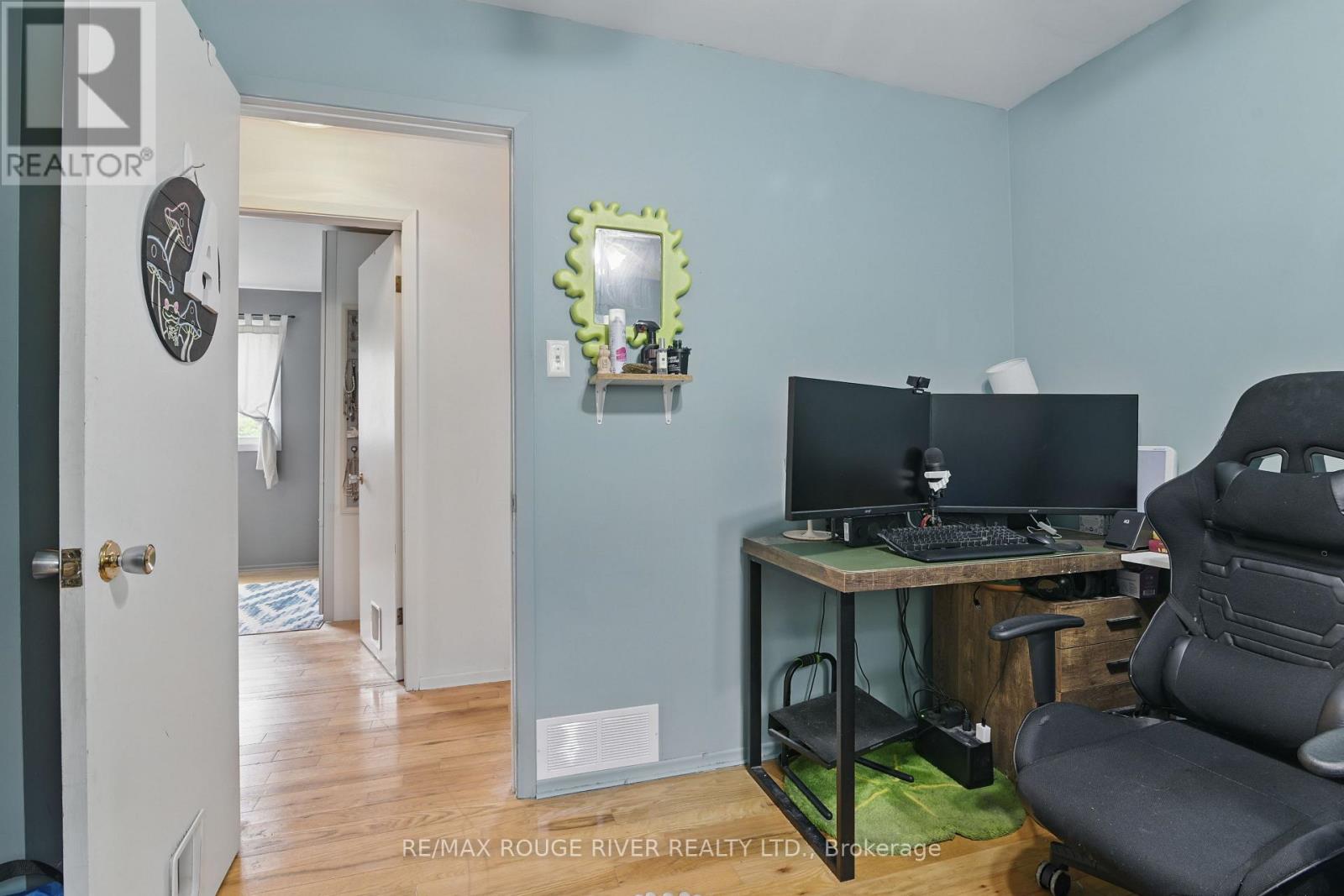 19 Edwards Drive, Otonabee-South Monaghan, Ontario  K0L 2G0 - Photo 19 - X12213064