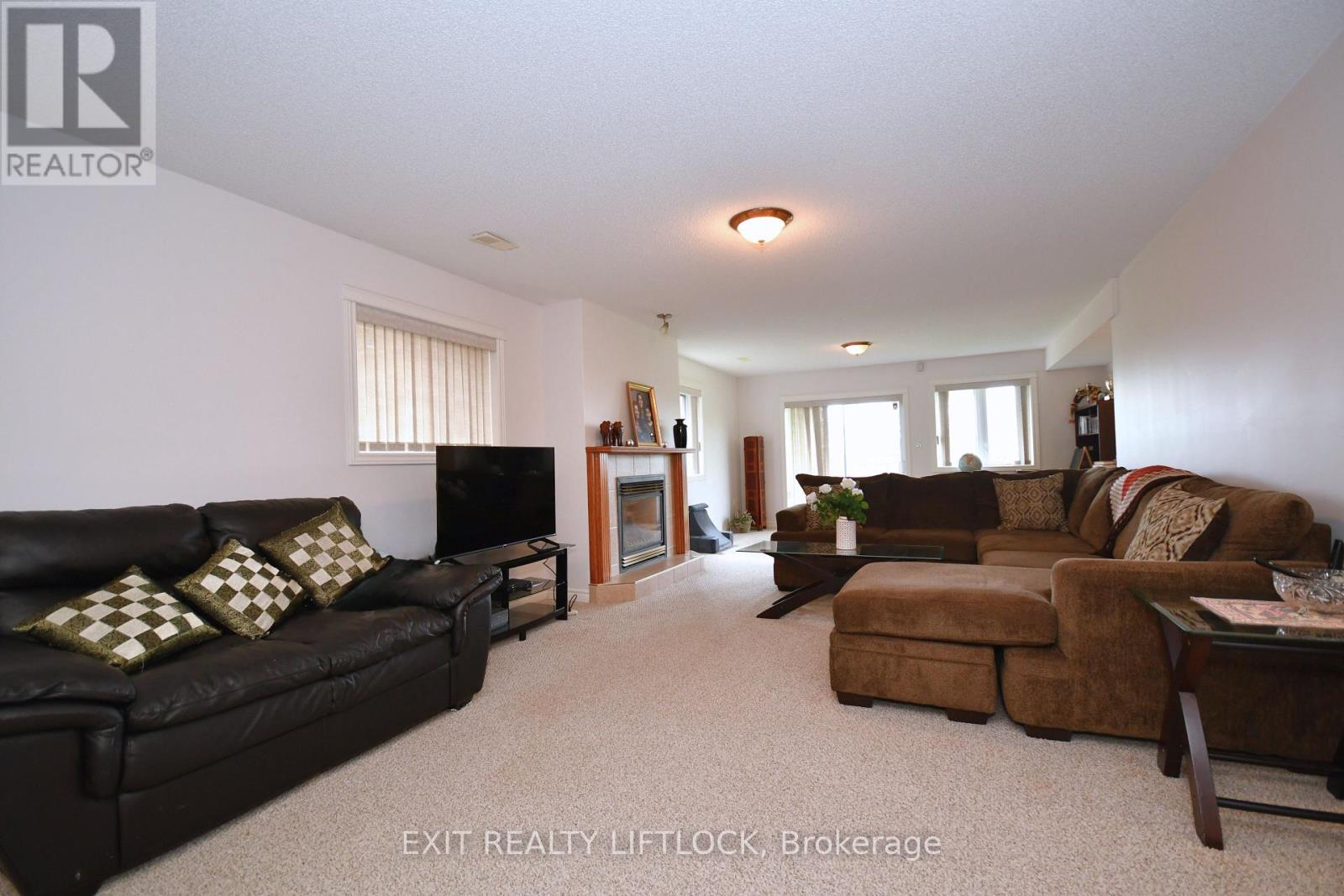 1724 Glenforest Boulevard, Peterborough West (North), Ontario  K9K 2P5 - Photo 24 - X12213625