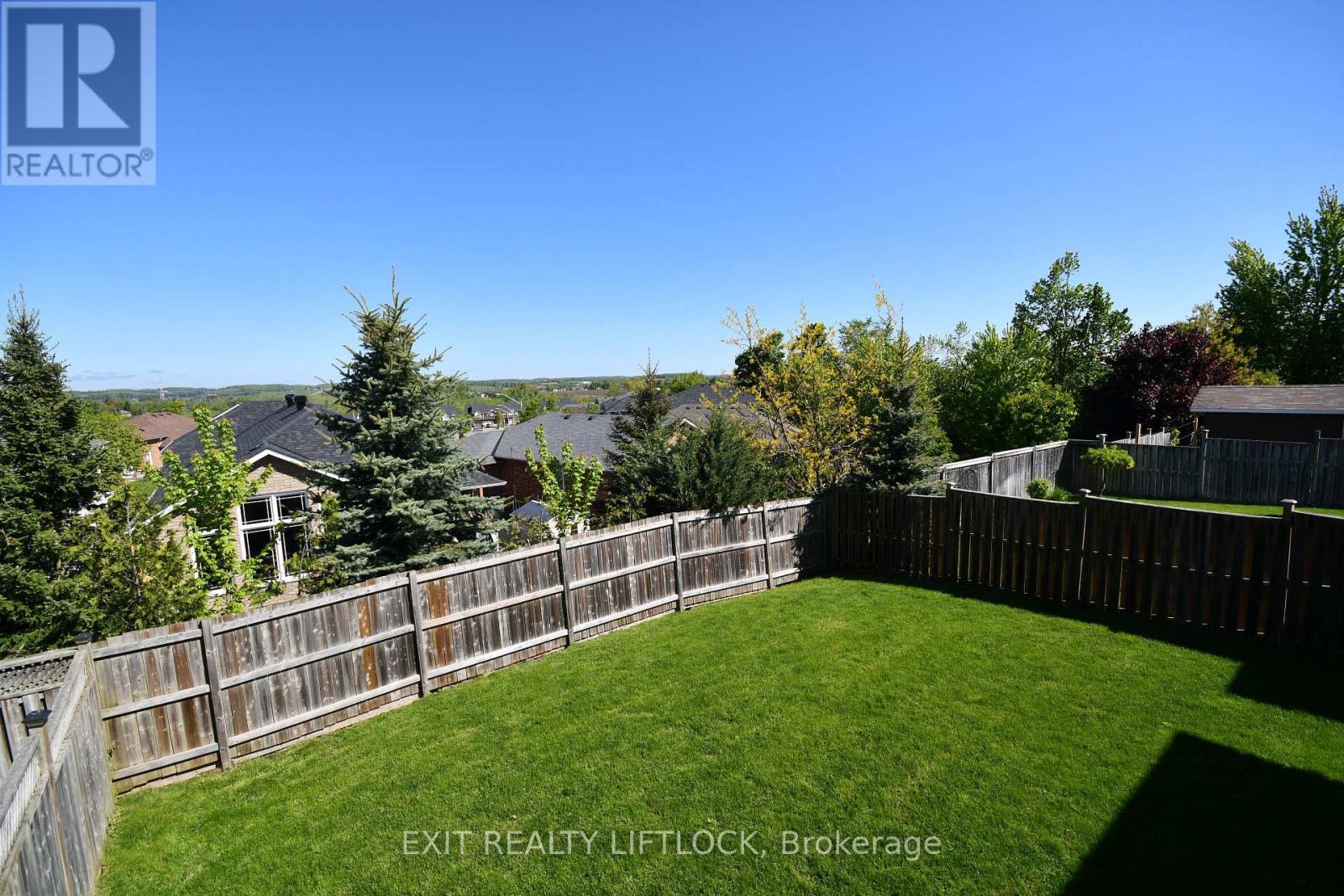 1724 Glenforest Boulevard, Peterborough West (North), Ontario  K9K 2P5 - Photo 9 - X12213625