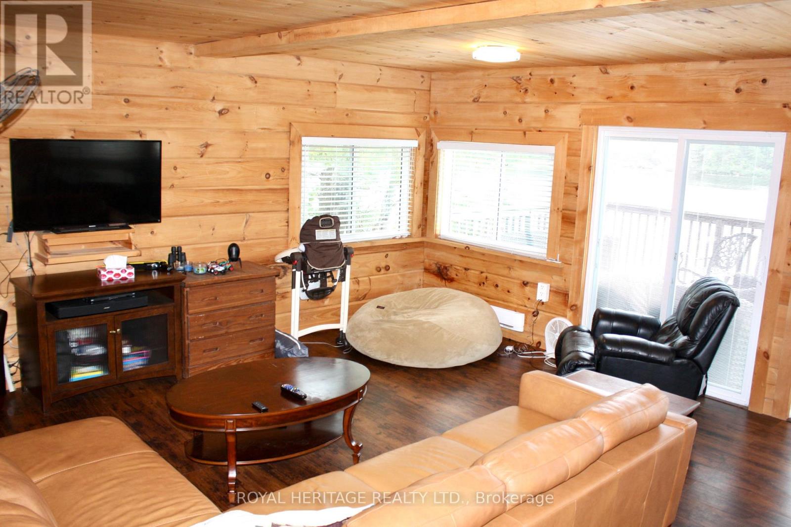 388 Island 38, Havelock-Belmont-Methuen, Ontario  K0L 2H0 - Photo 11 - X12213713