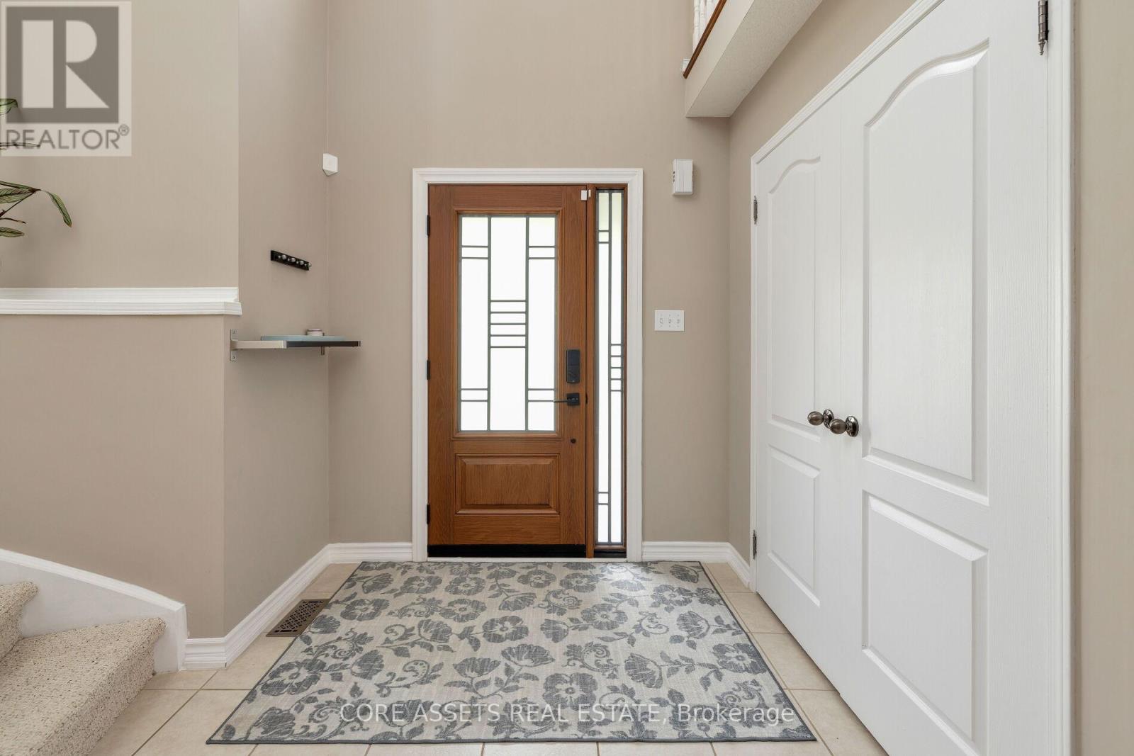 170 Harmer Drive, Clarington (Newcastle), Ontario  L1B 1P9 - Photo 3 - E12214120