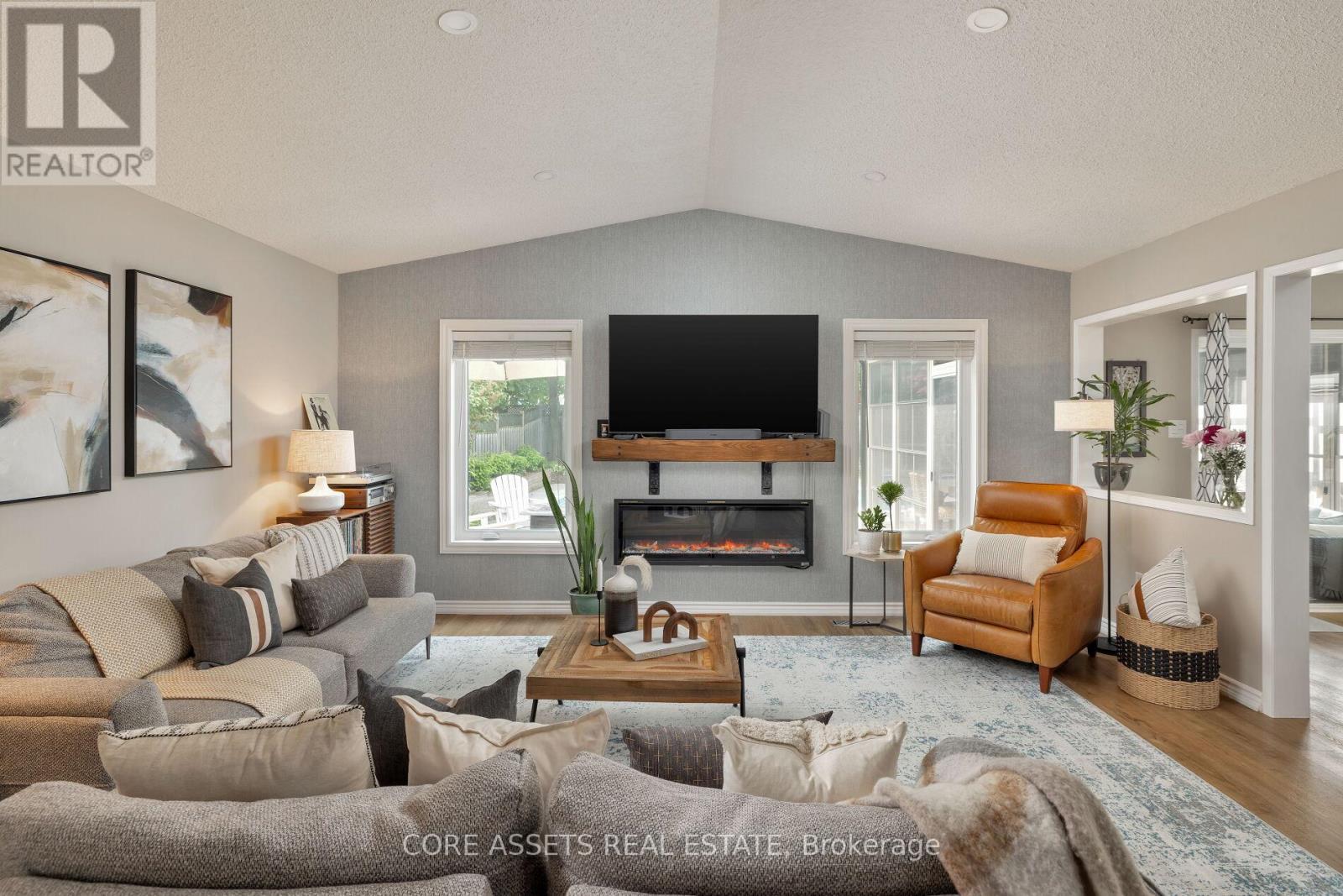 170 Harmer Drive, Clarington (Newcastle), Ontario  L1B 1P9 - Photo 9 - E12214120