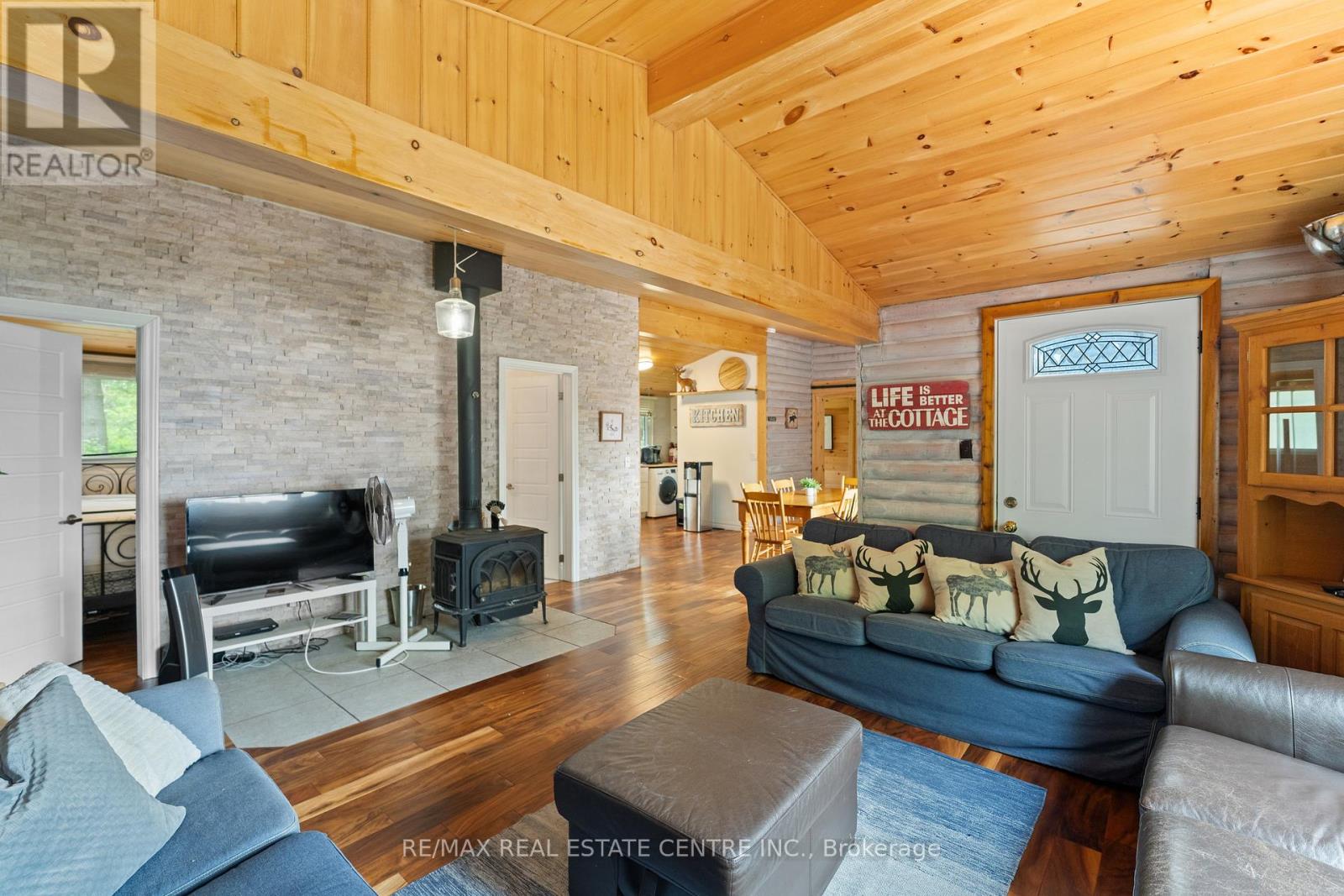 3012 Greenwood Lane, Selwyn, Ontario  K0L 2H0 - Photo 16 - X12214326