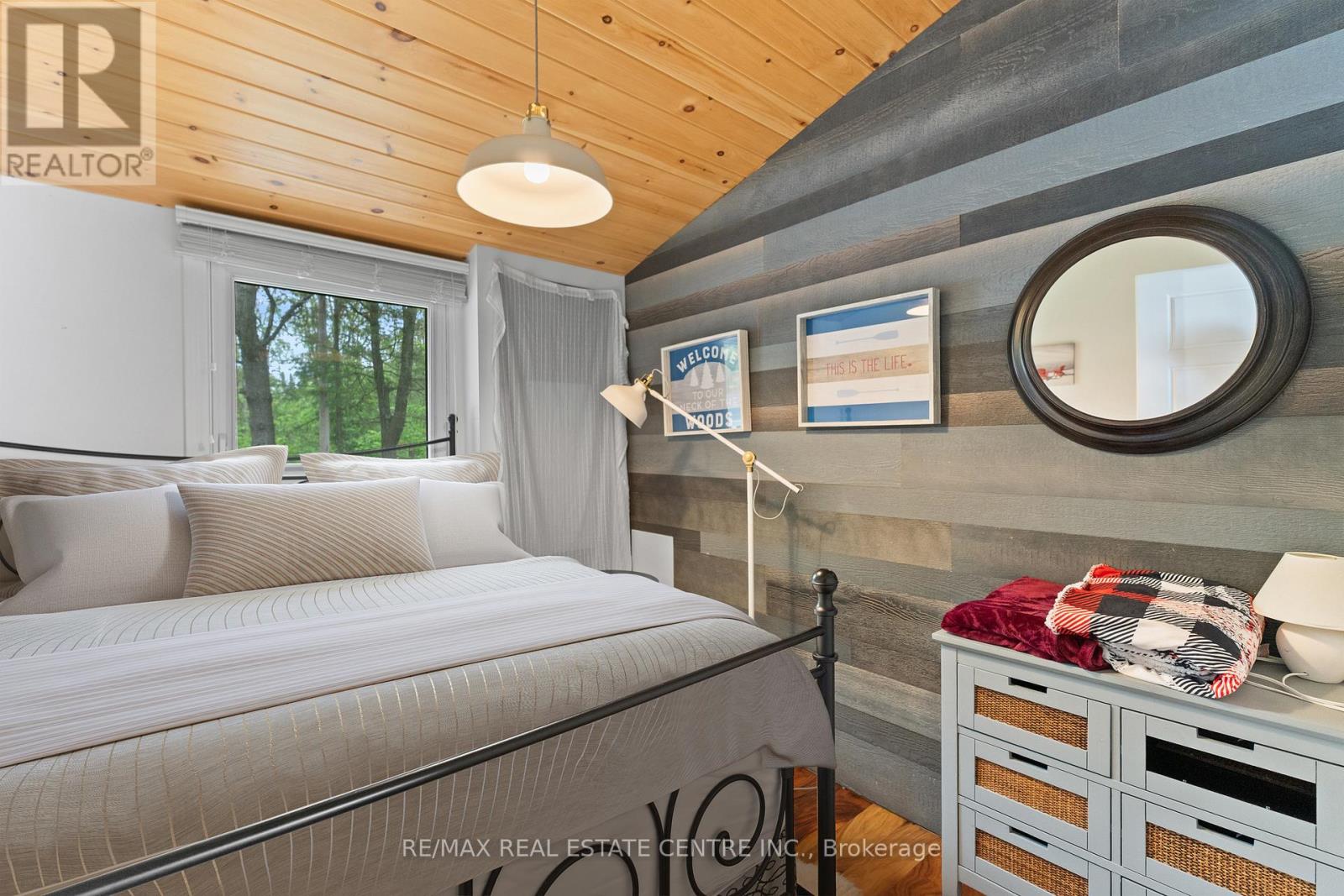 3012 Greenwood Lane, Selwyn, Ontario  K0L 2H0 - Photo 17 - X12214326