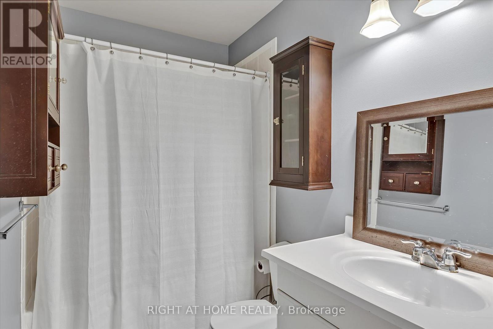 50 - 996 Sydenham Road, Peterborough South (East), Ontario  K9J 7V7 - Photo 12 - X12214527