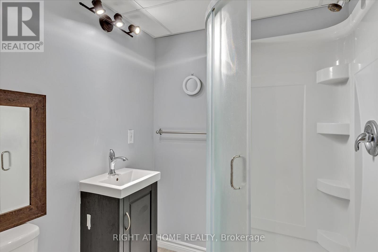 50 - 996 Sydenham Road, Peterborough South (East), Ontario  K9J 7V7 - Photo 17 - X12214527
