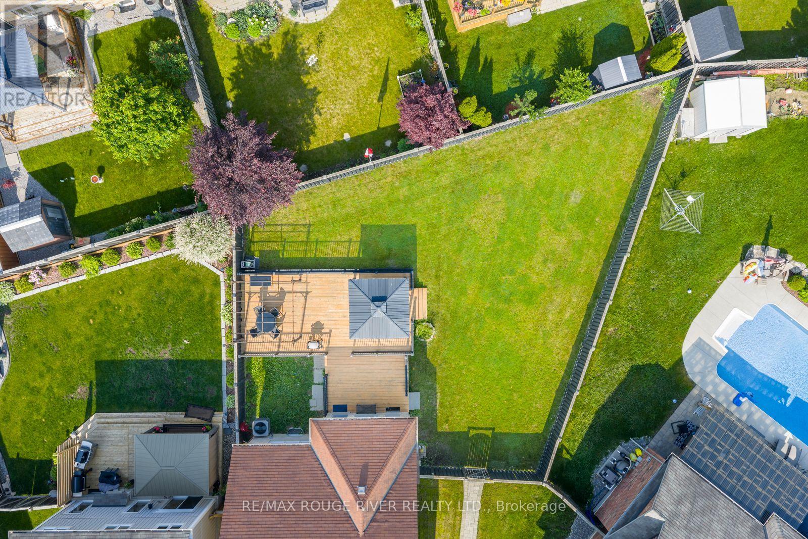 54 Erskine Drive, Clarington (Newcastle), Ontario  L1B 0C8 - Photo 46 - E12215158
