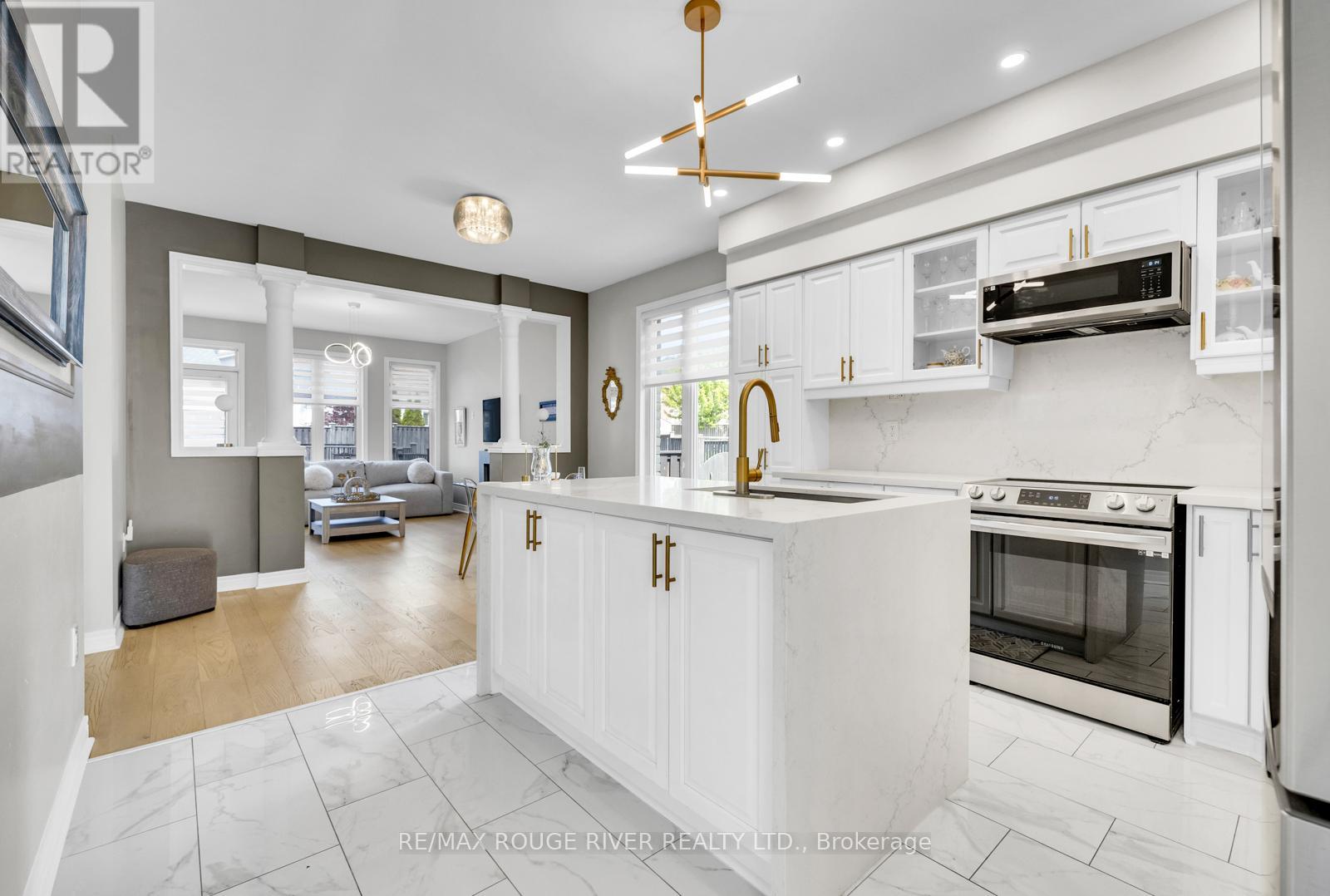 54 Erskine Drive, Clarington (Newcastle), Ontario  L1B 0C8 - Photo 7 - E12215158