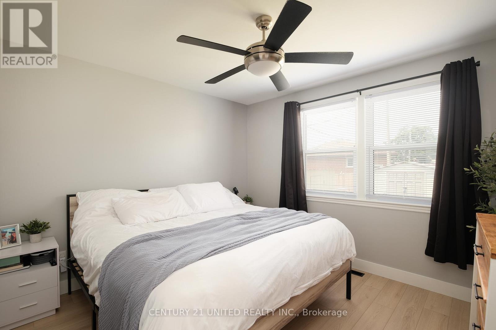 644 Crawford Drive, Peterborough South (West), Ontario  K9J 3W6 - Photo 13 - X12215074