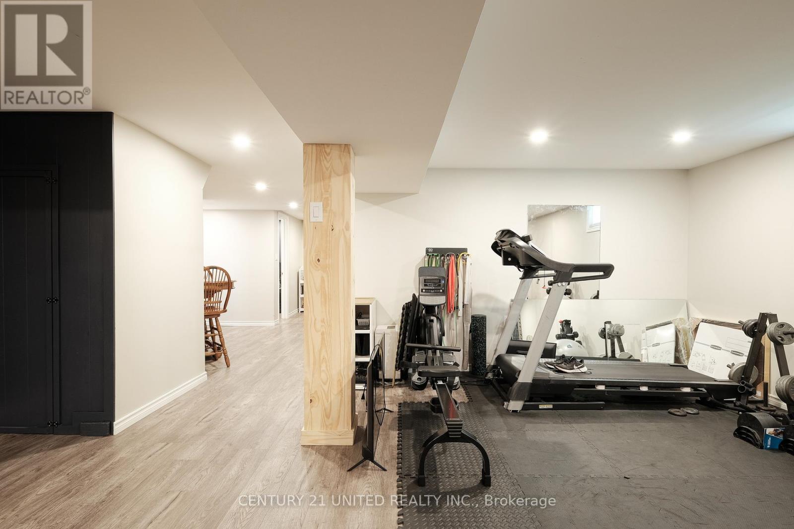 644 Crawford Drive, Peterborough South (West), Ontario  K9J 3W6 - Photo 28 - X12215074