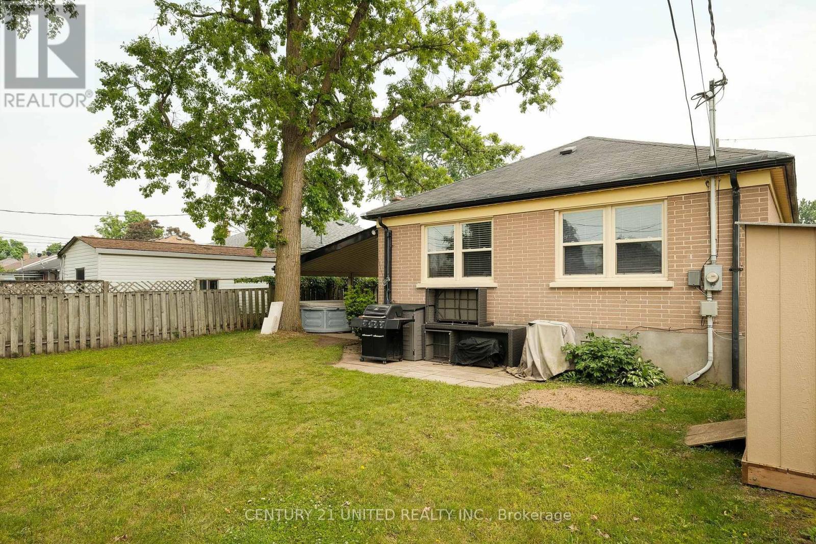 644 Crawford Drive, Peterborough South (West), Ontario  K9J 3W6 - Photo 39 - X12215074